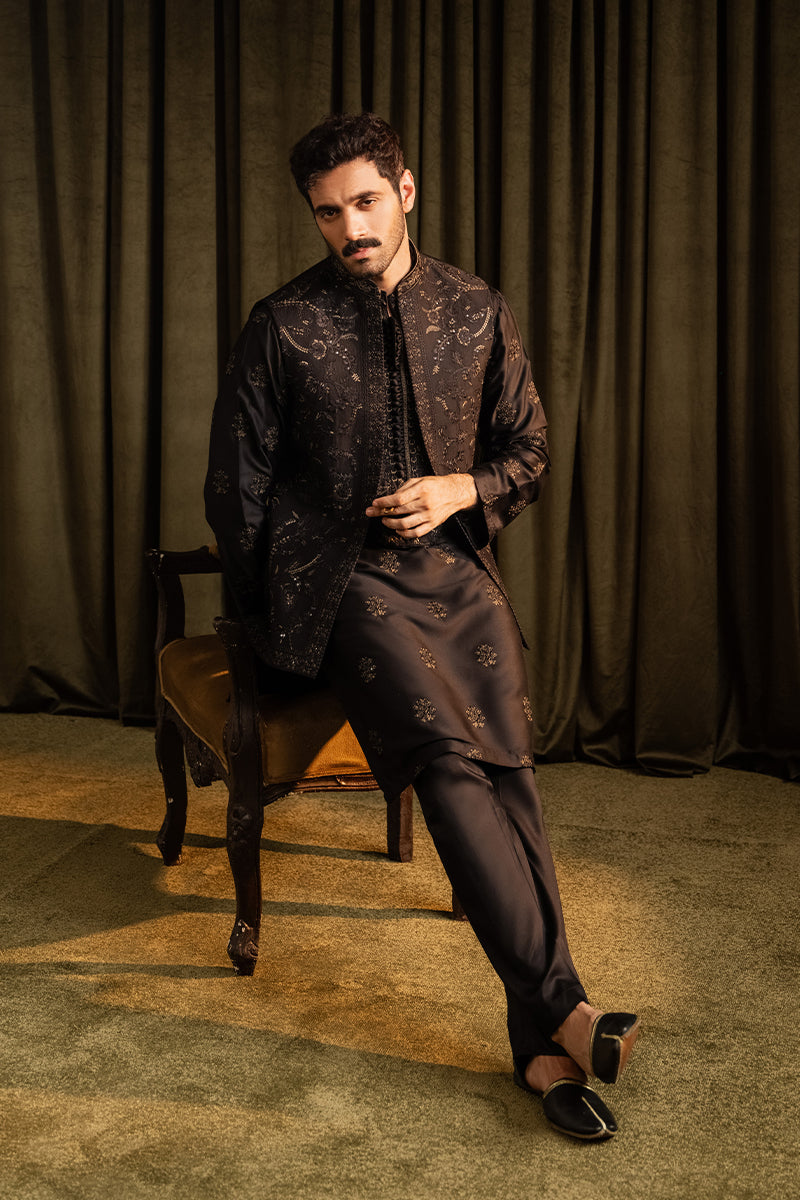 Black Embroidered Cotton Silk Waistcoat Kurta (3-Piece) - Image 3