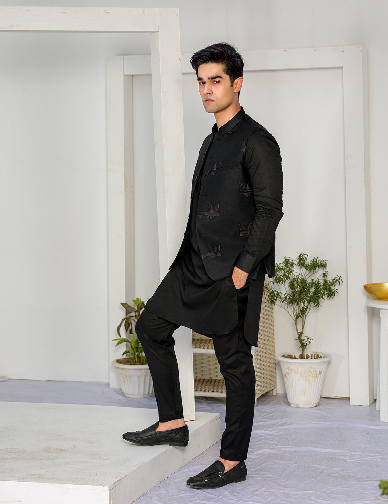 Black Embroidered Cotton Waistcoat Kurta Set (3-Piece) - Image 6