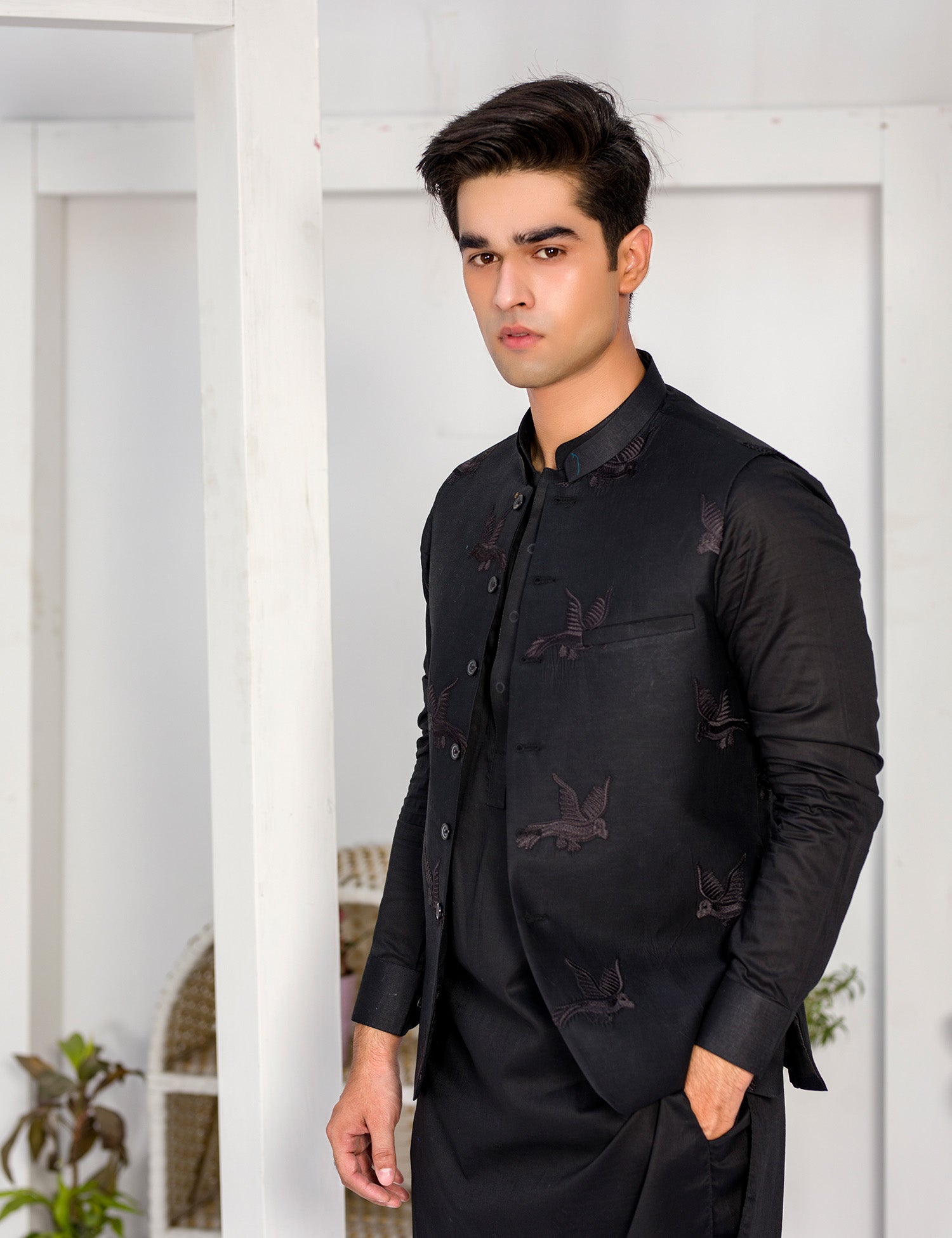 Black Embroidered Cotton Waistcoat Kurta Set (3-Piece) - Image 7