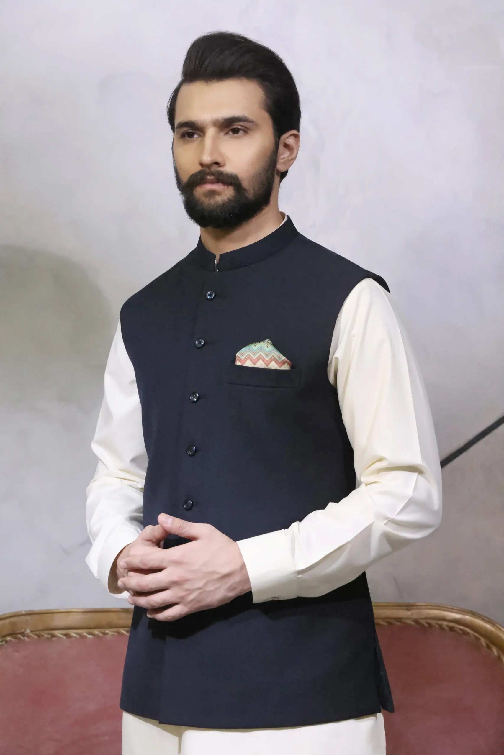 Black Waistcoat with Off-White Kurta Pajama (3-Piece) - Image 3