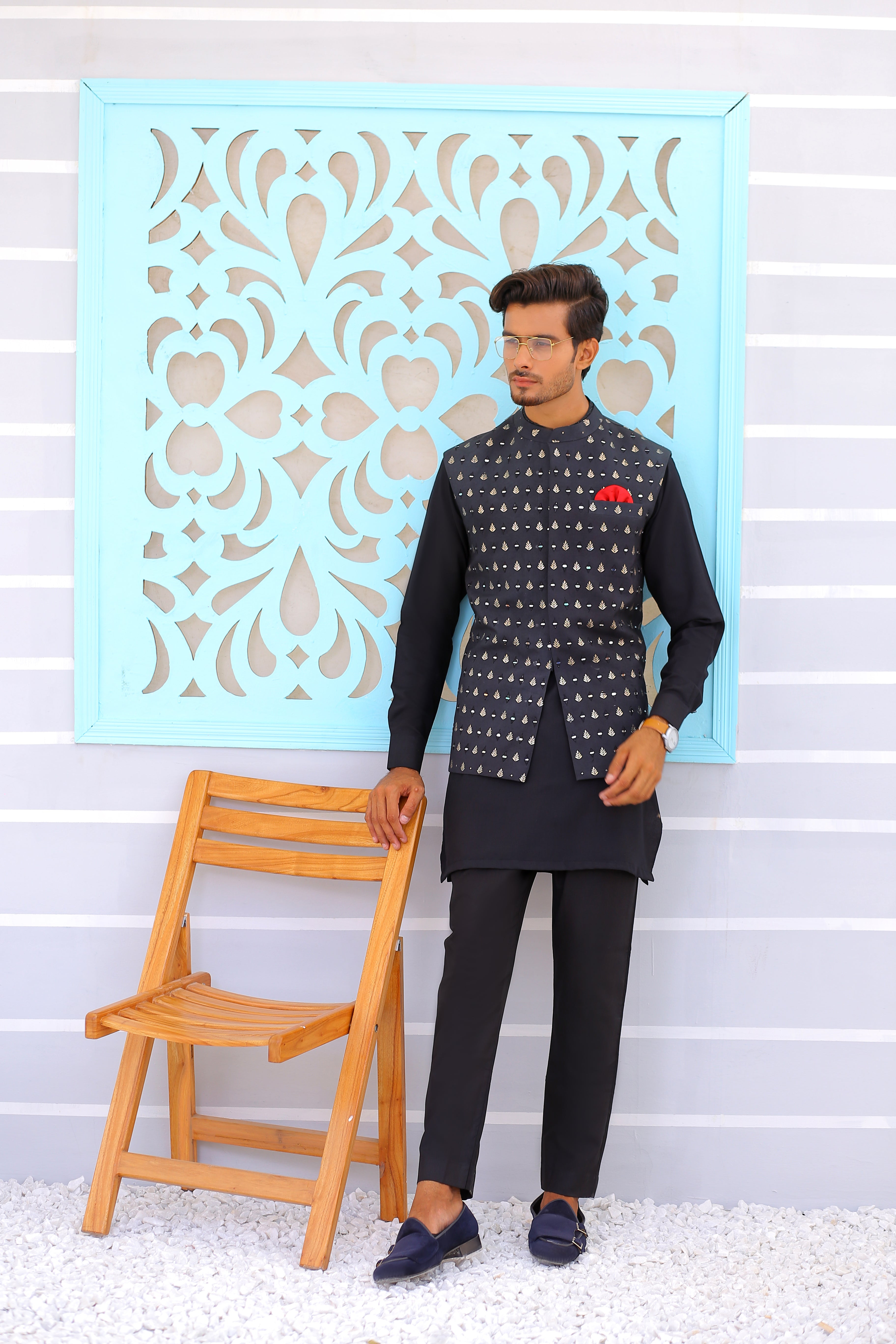 Black Mirror Work Waistcoat (3-Piece) - Image 4