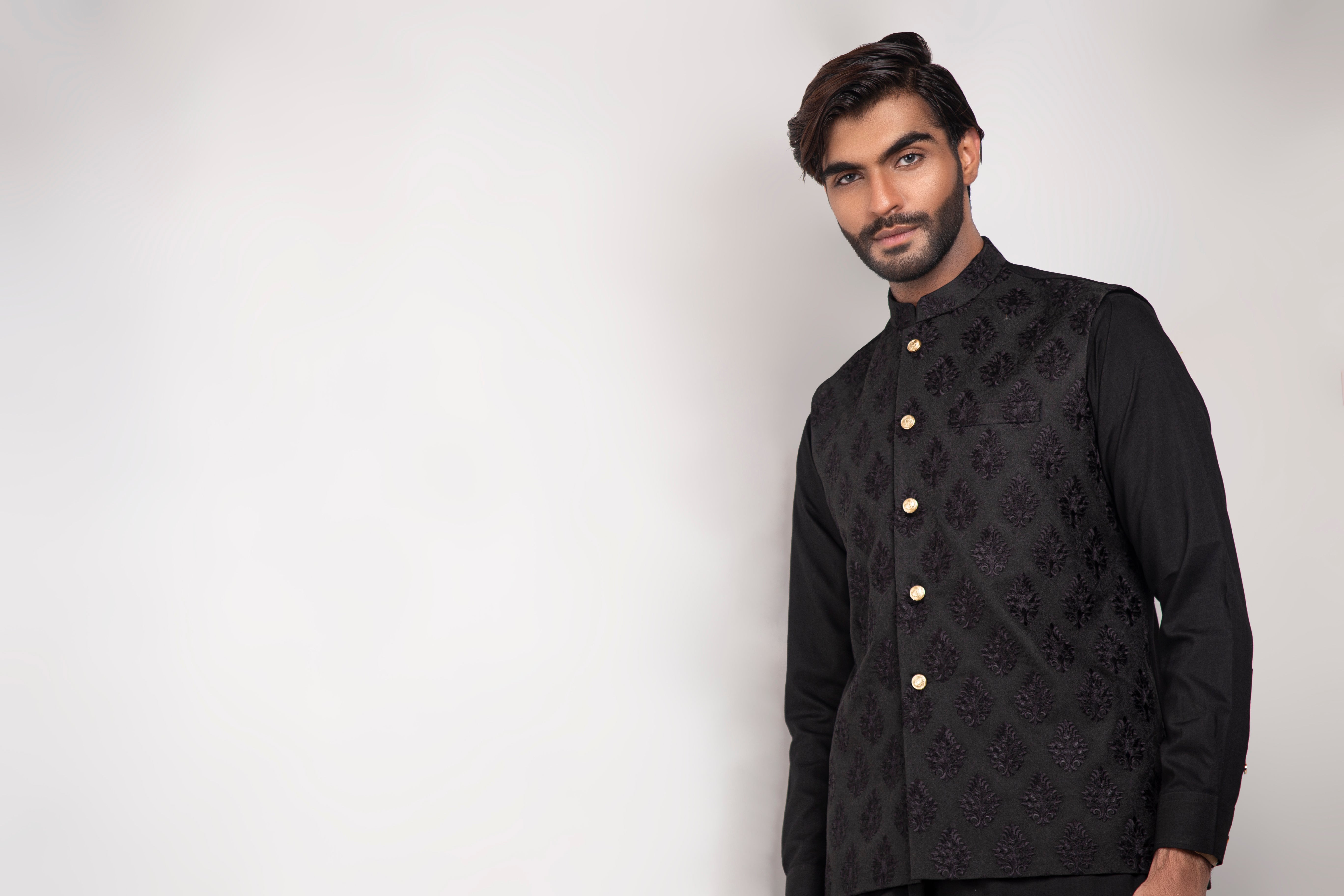 Black Self-Embroidered Waistcoat Kurta Set (3-Piece) - Image 3