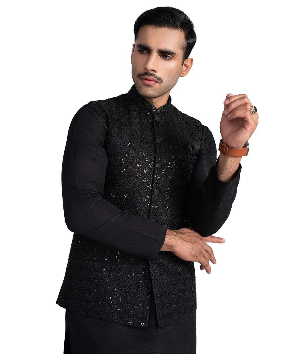 Black Embroidered Masoori Waistcoat Raw Silk Kurta (3-Piece) - Image 5
