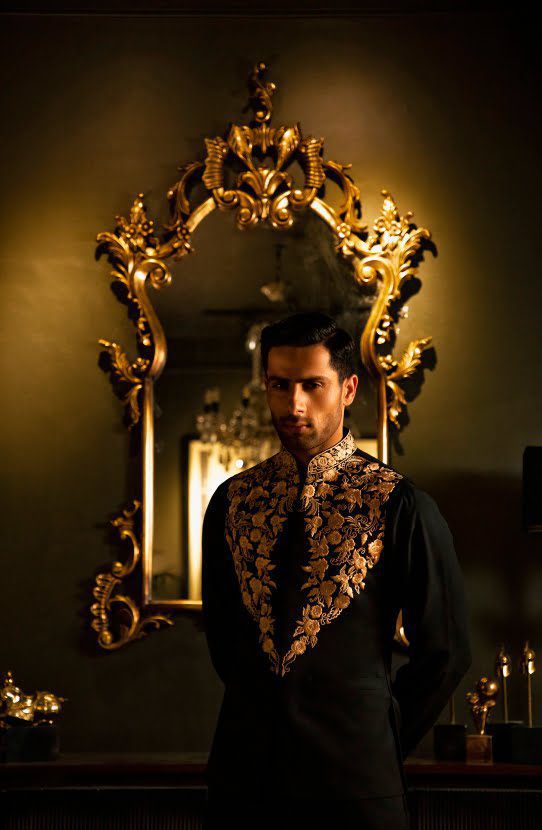 Black Embroidered Silk-Blend Waistcoat Kurta (3-Piece) - Image 5
