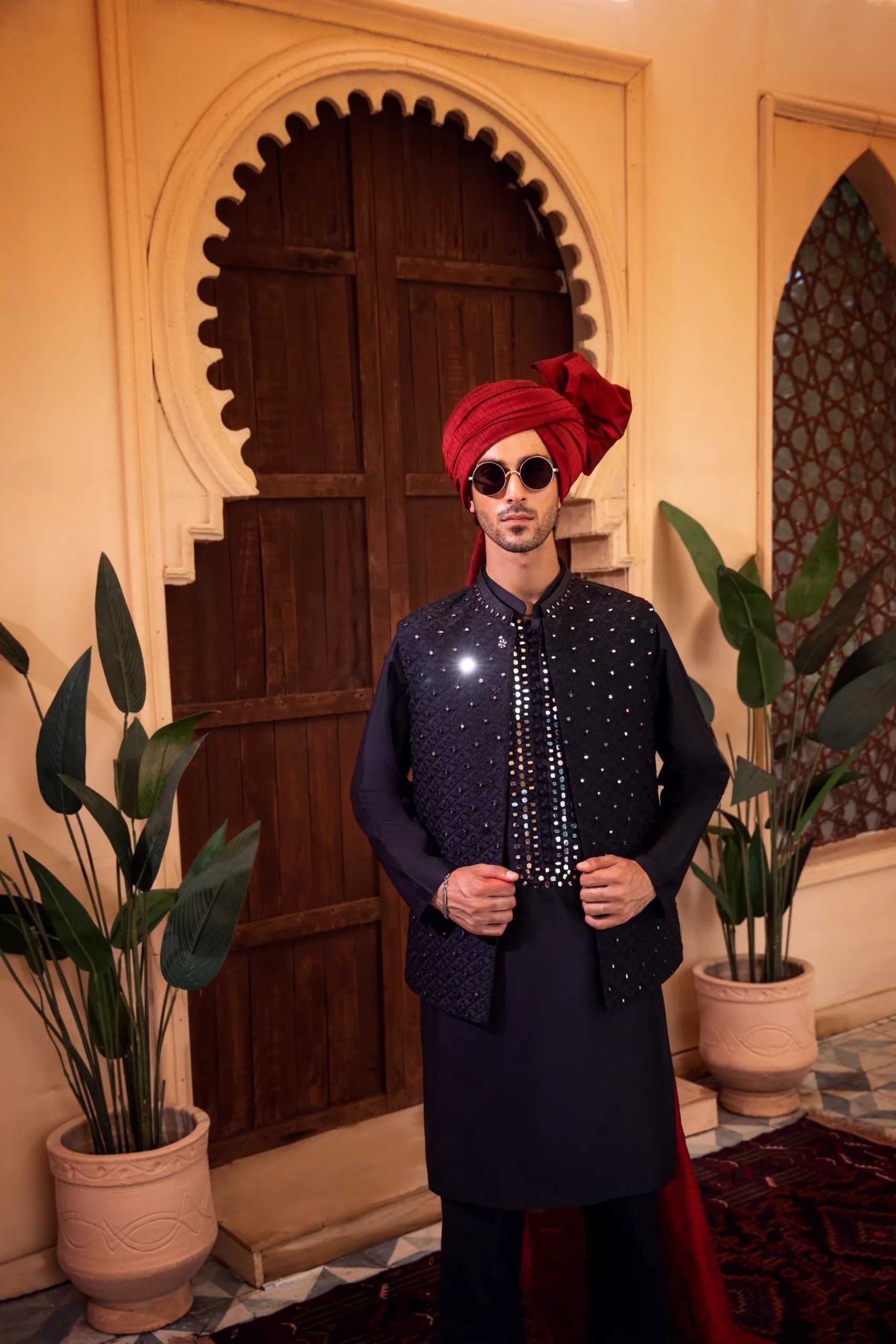 Black Mirrorwork Silk-Blend Waistcoat (3-Piece) - Image 5