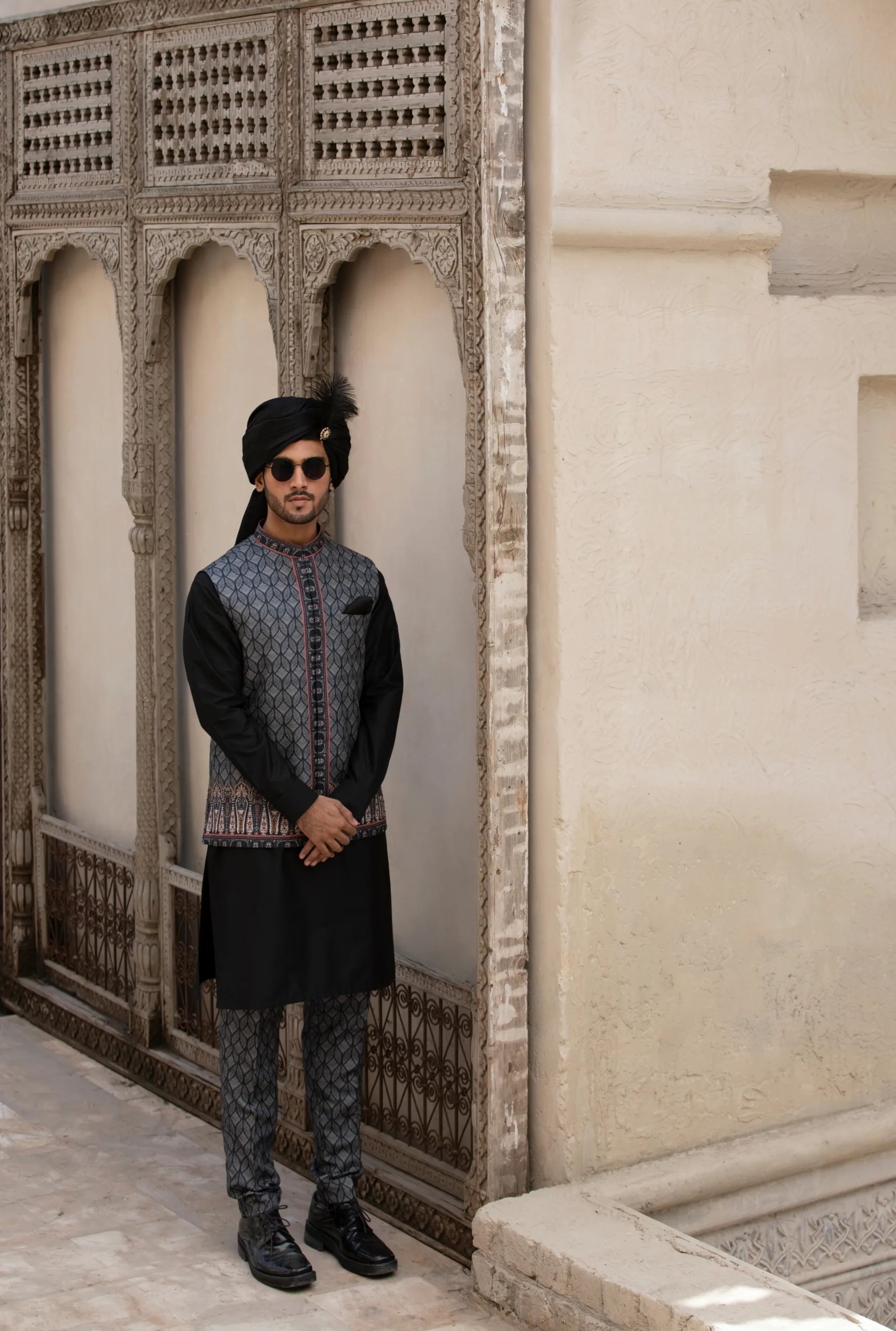 Bluish-Black Crystal Glass Embroidered Waistcoat Kurta (3-Piece) - Image 6