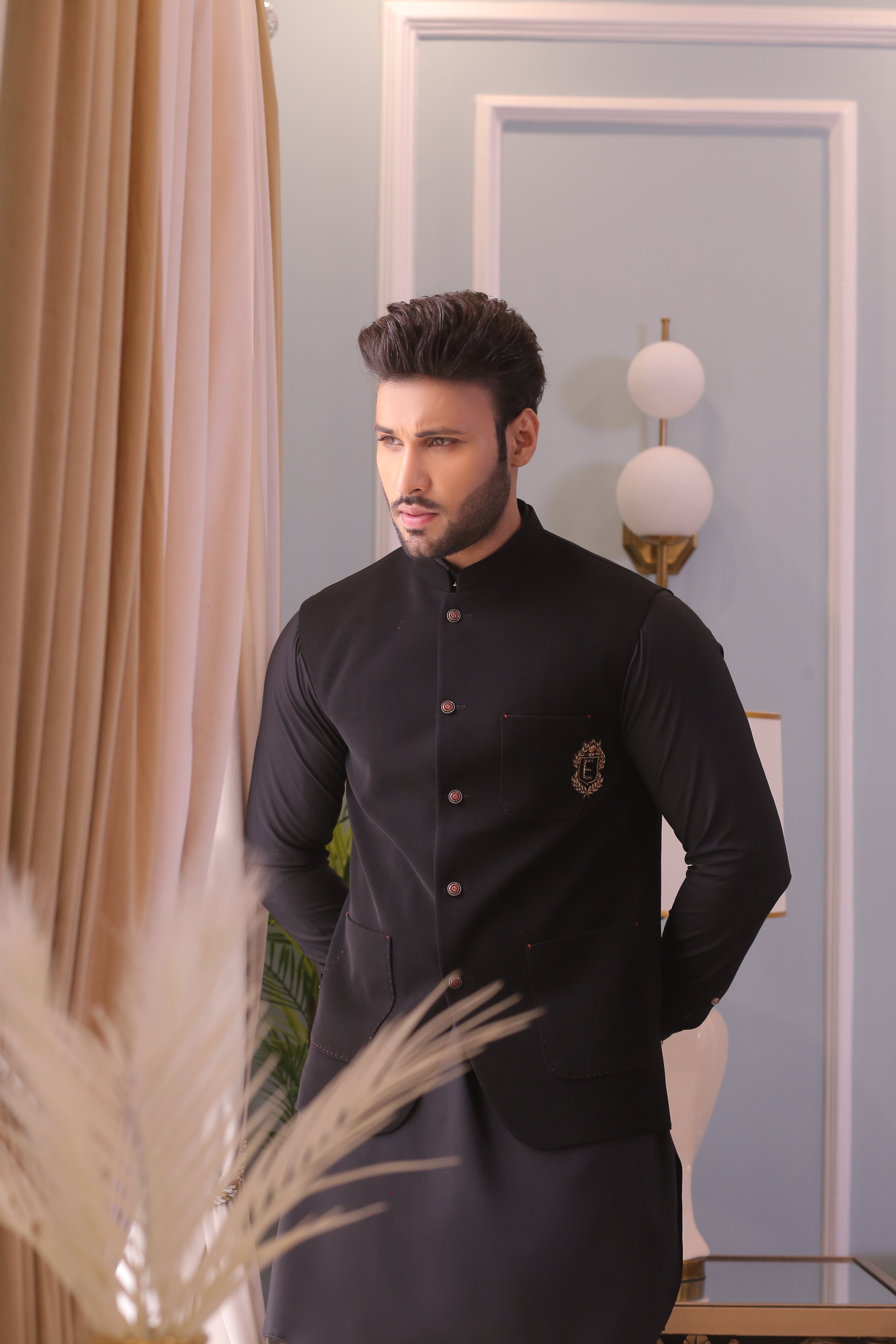 Black Embroidered Suiting Waistcoat Kurta (3-Piece) - Image 4