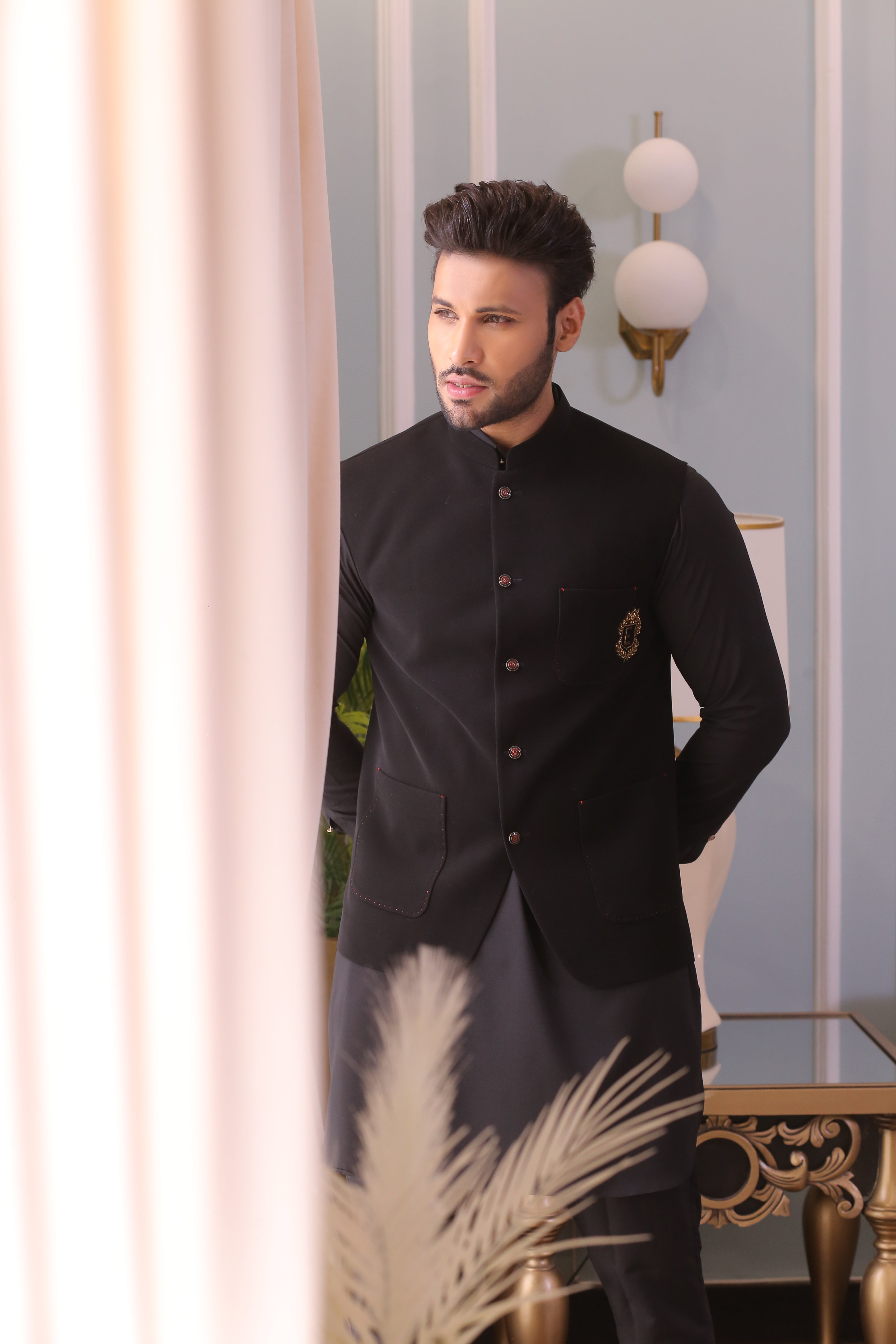Black Embroidered Suiting Waistcoat Kurta (3-Piece) - Image 5