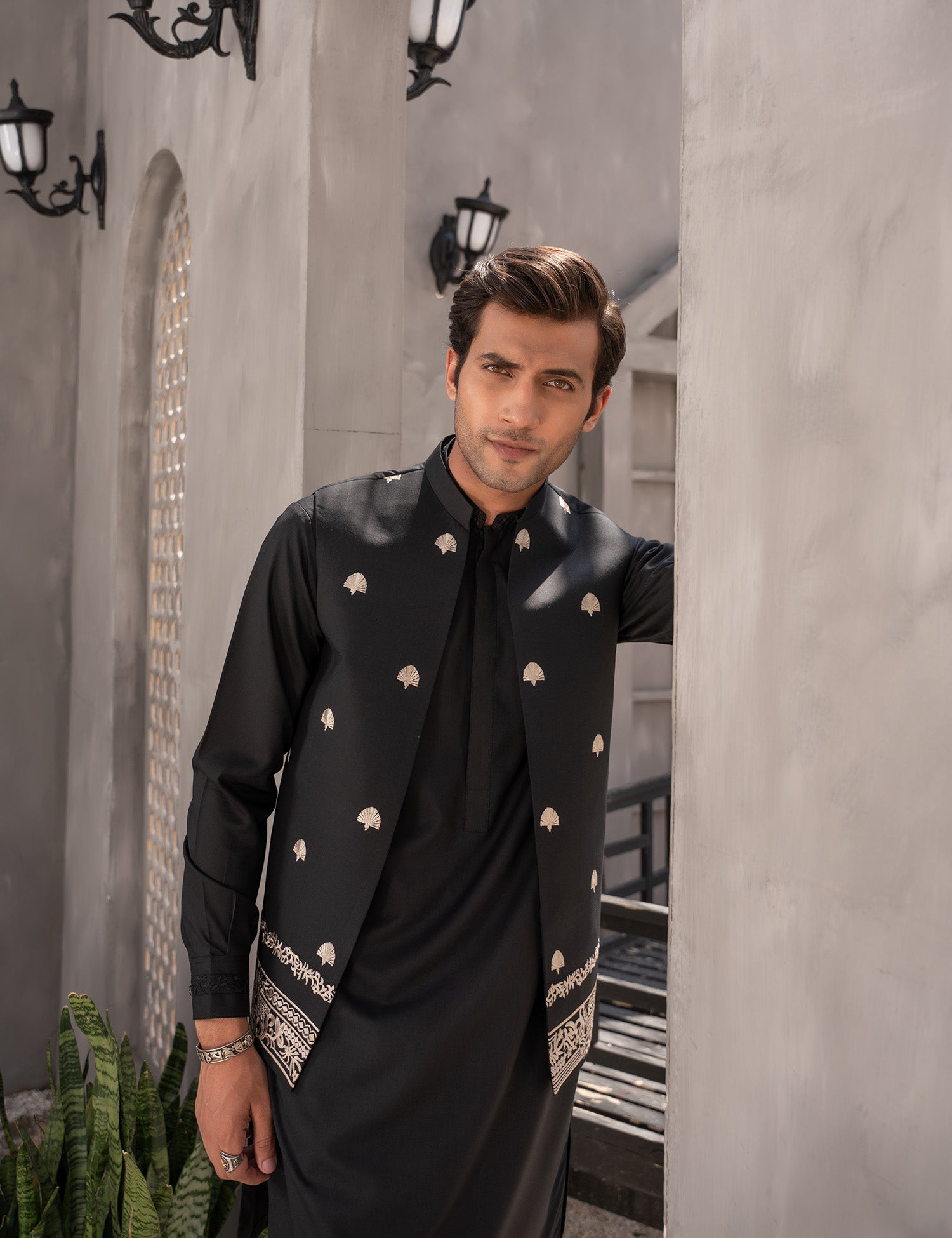 Black Embroidered Wash & Wear Waistcoat Kurta (3-Piece) - Image 2