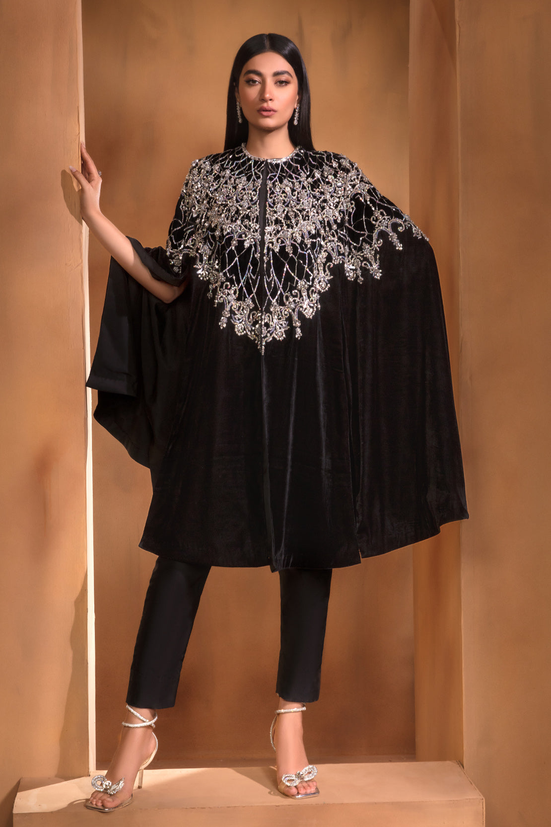 Pakistani Black Swarovski Embellished Velvet Cape (2-Piece) - Image 1