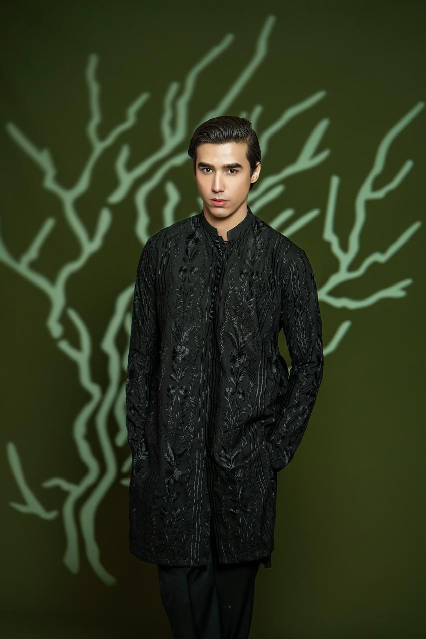 Black Embroidered Blended Kurta Set (2-Piece) - Image 2
