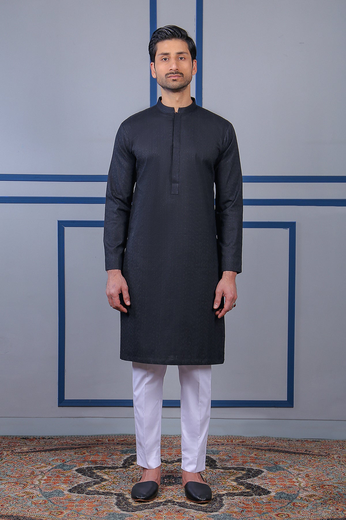 Black Schiffli Embroidered Cotton-Blend Kurta (2-Piece) - Image 2