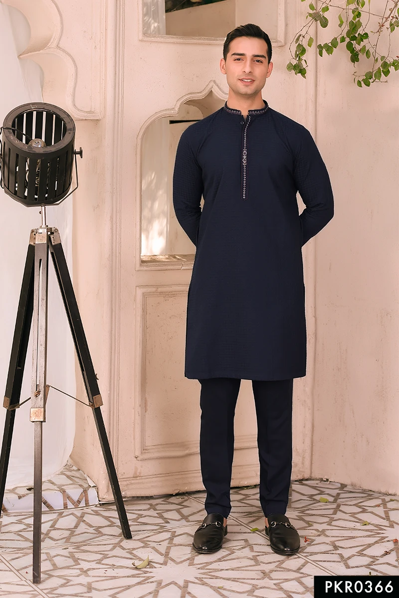 Black Embroidered Jacquard Cotton Kurta (2-Piece) - Image 1