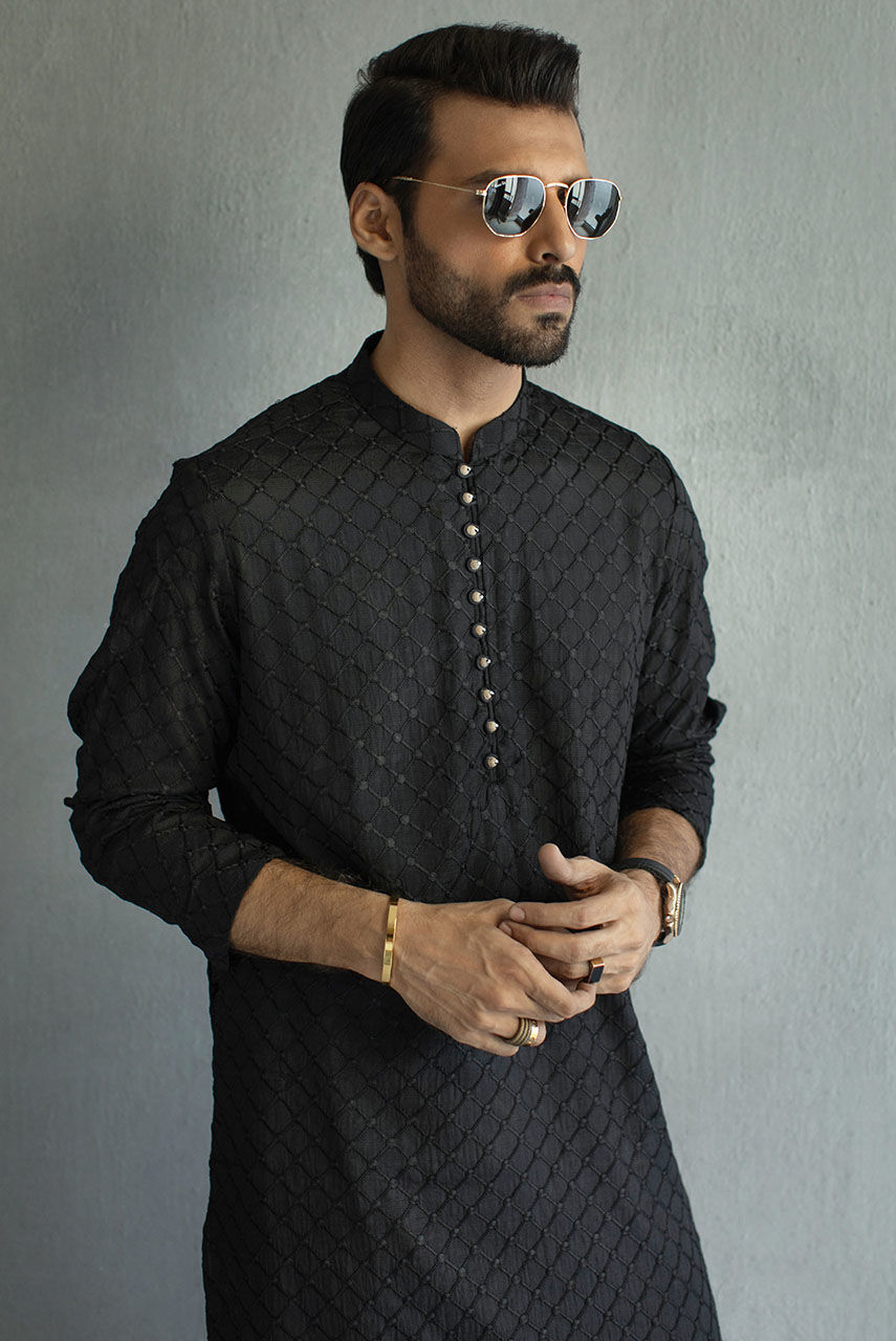 Black Embroidered Raw Silk Kurta Set (2-Piece) - Image 1