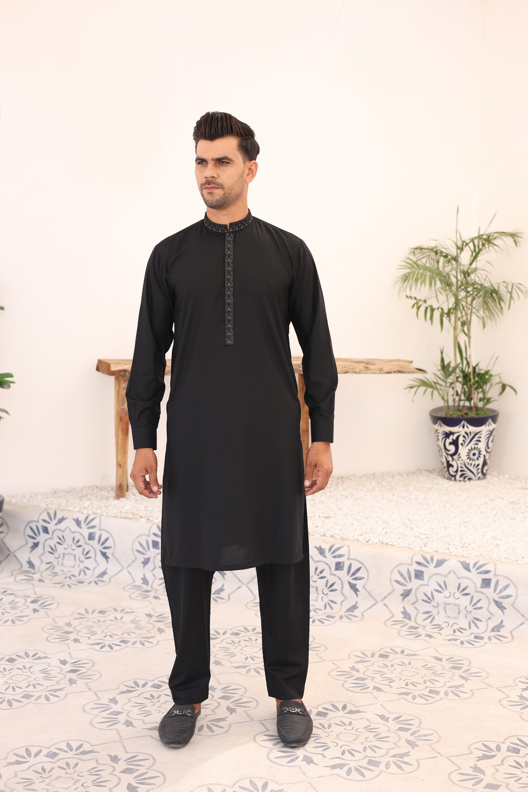 Black Embroidered Raw Silk Kurta (2-Piece) - Image 1