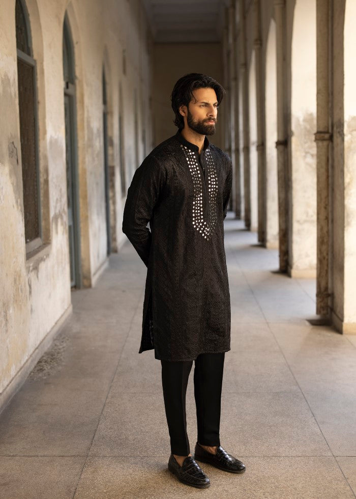 Black Embroidered Silk-Blend Kurta Pajama (2-Piece) - Image 3
