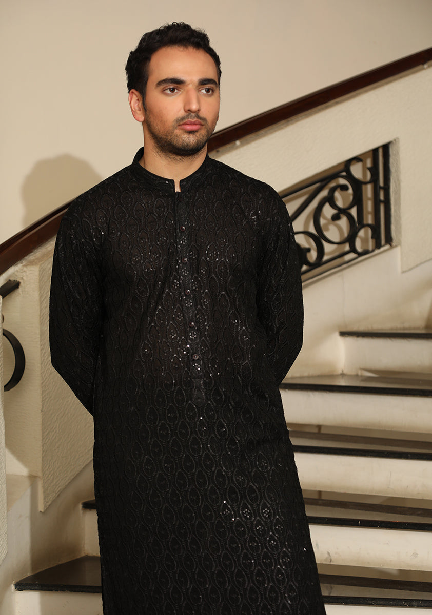 Black Sequinned Embroidered Silk-Blend Kurta Pajama (2-Piece) - Image 3