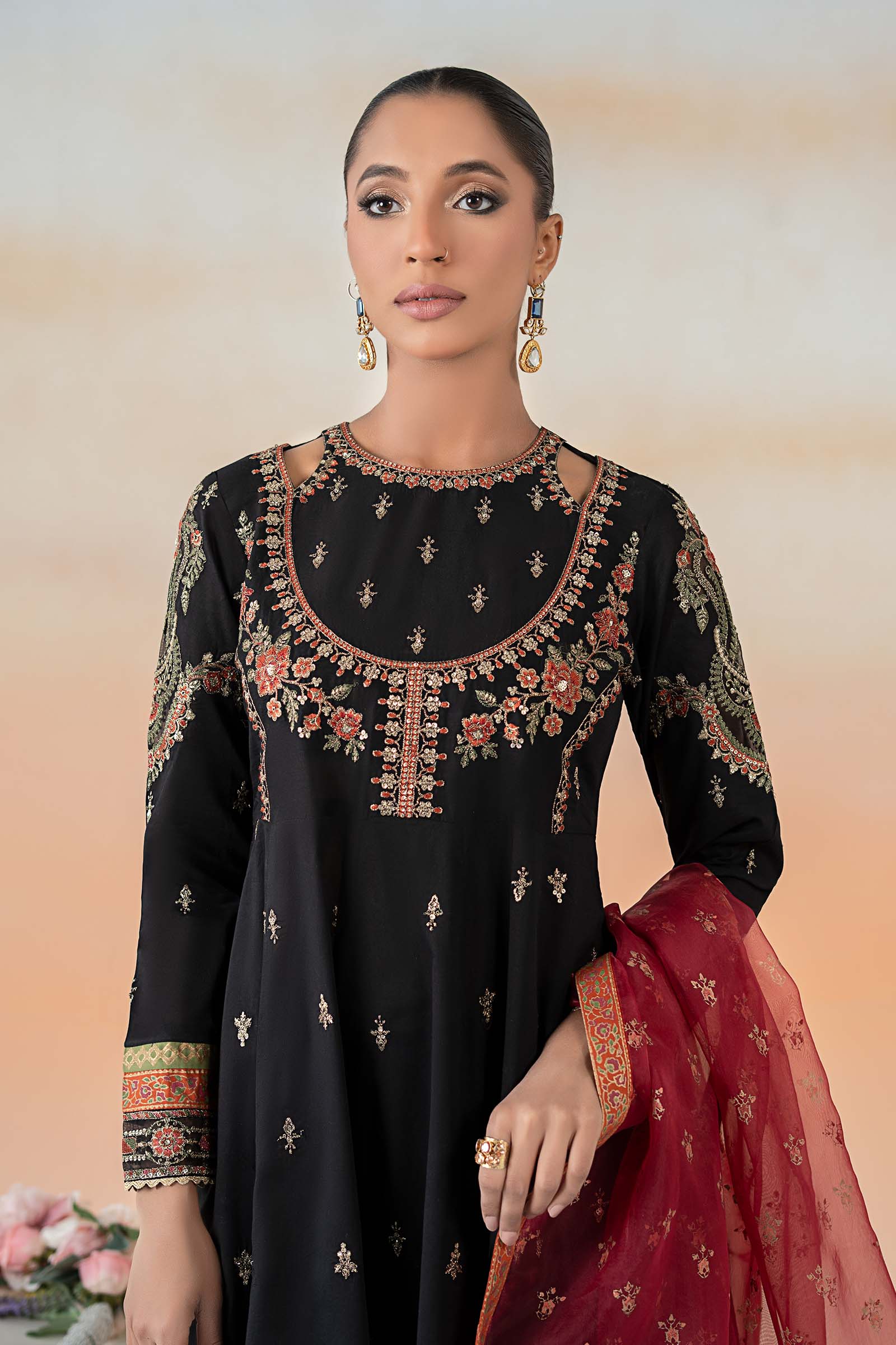 Black Embroidered Lawn Frock (3-Piece) - Image 2