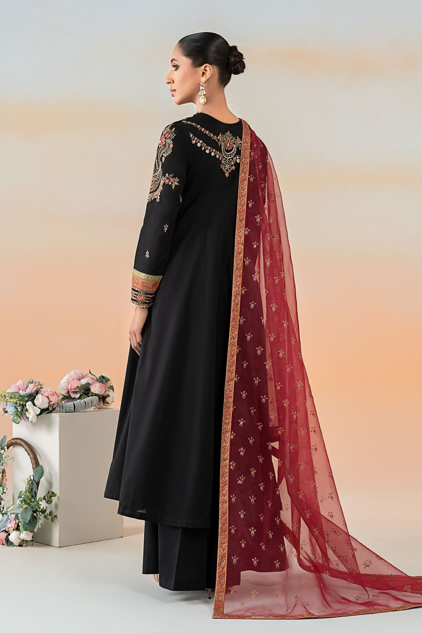 Black Embroidered Lawn Frock (3-Piece) - Image 7