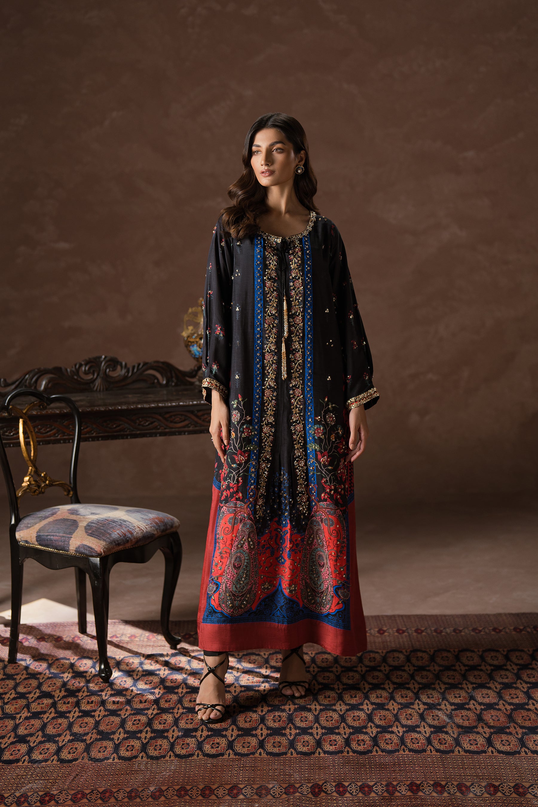 Pakistani Black Beaded Blended Silk Kaftan Set (2-Piece) - Image 4