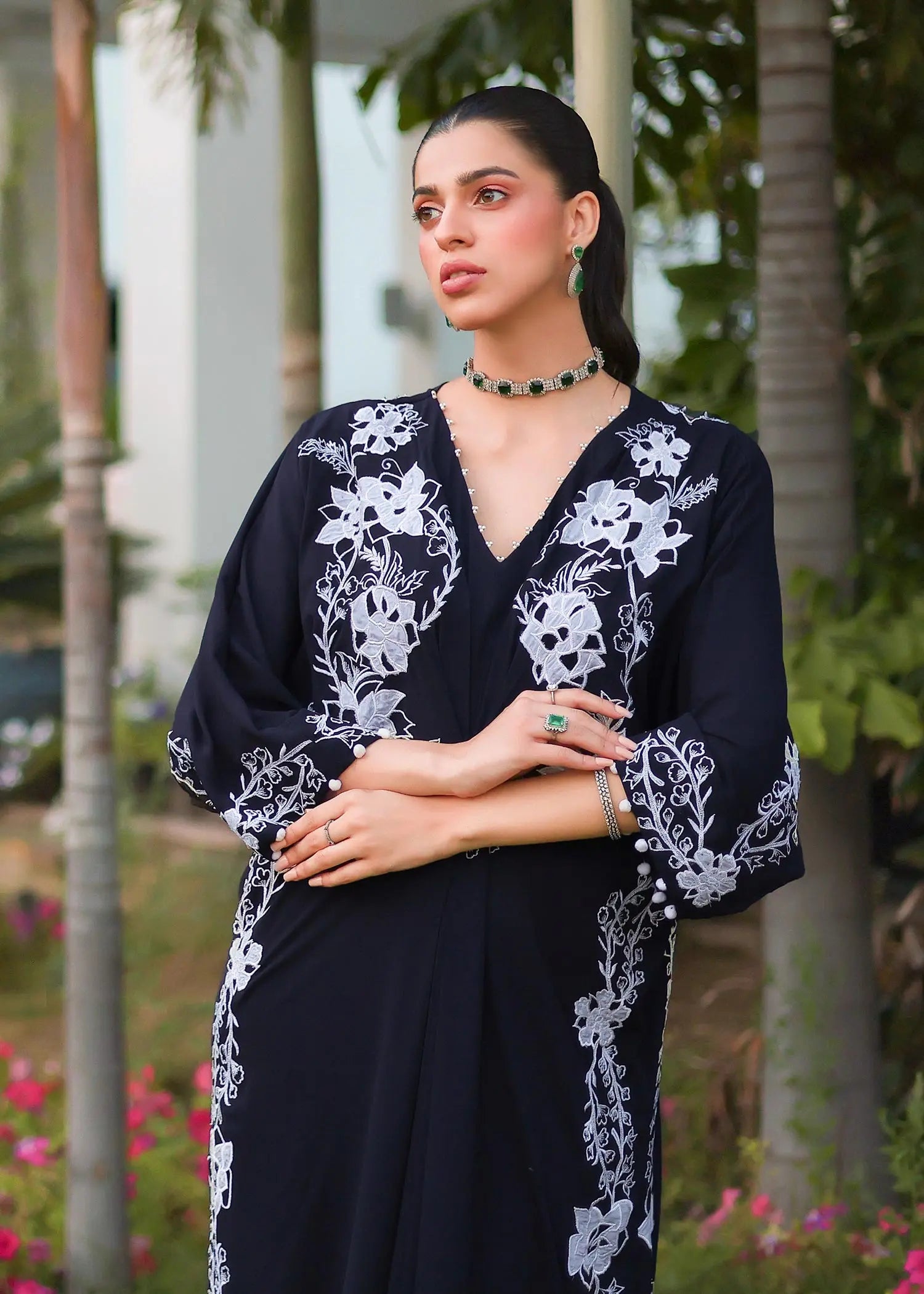 Black Floral Embroidered Georgette Kaftan (1-Pc) - Image 7