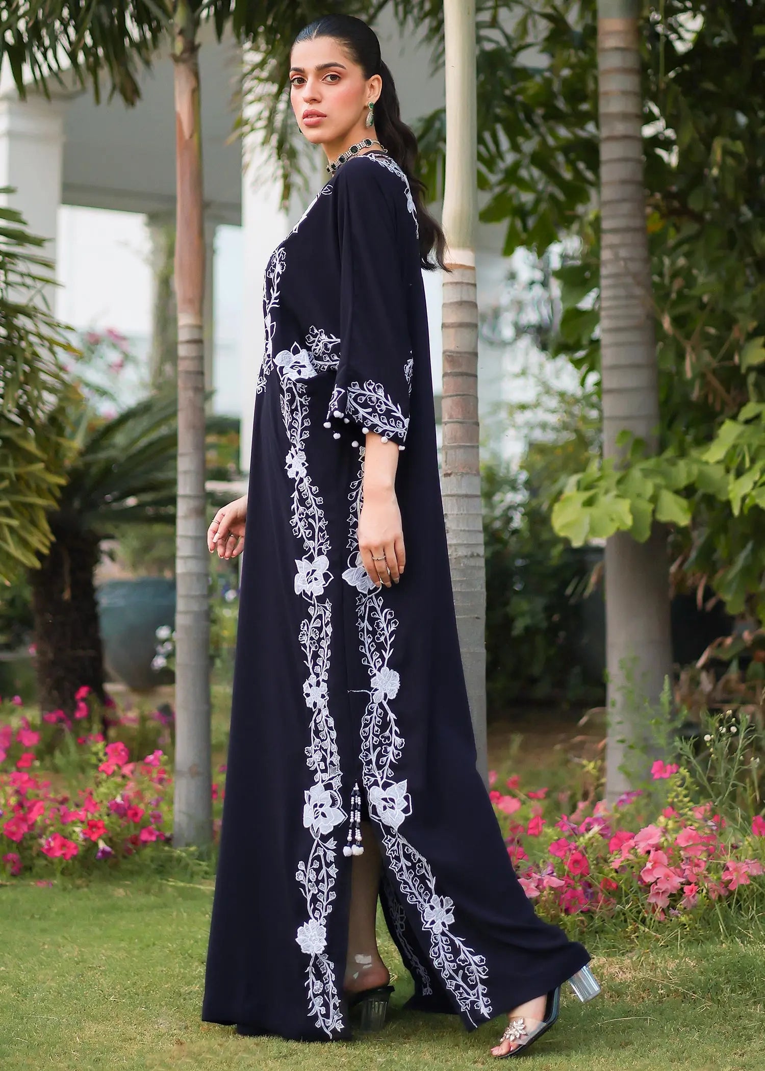 Black Floral Embroidered Georgette Kaftan (1-Pc) - Image 8