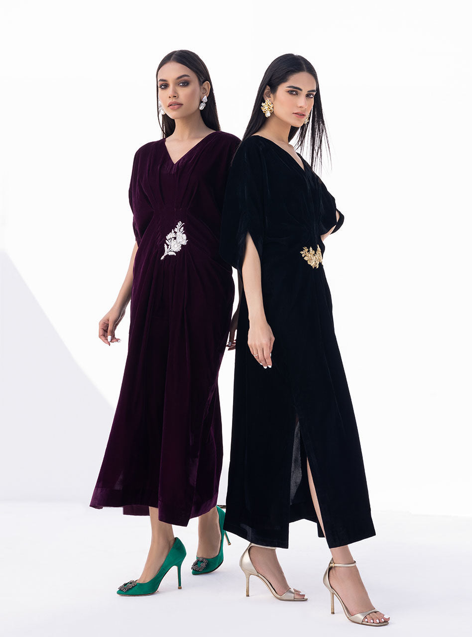 Black Hand-Embellished Velvet Kaftan (1-Pc) - Image 8
