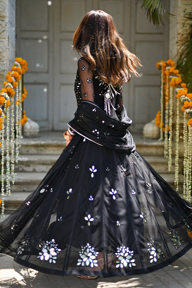 Pakistani Black Sheesha & Aari Embroidered Net Kalidar (3-Piece) - Image 6