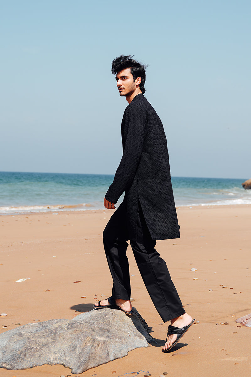 Black Geometric Embroidered Kurta Pajama (2-Piece) - Image 6