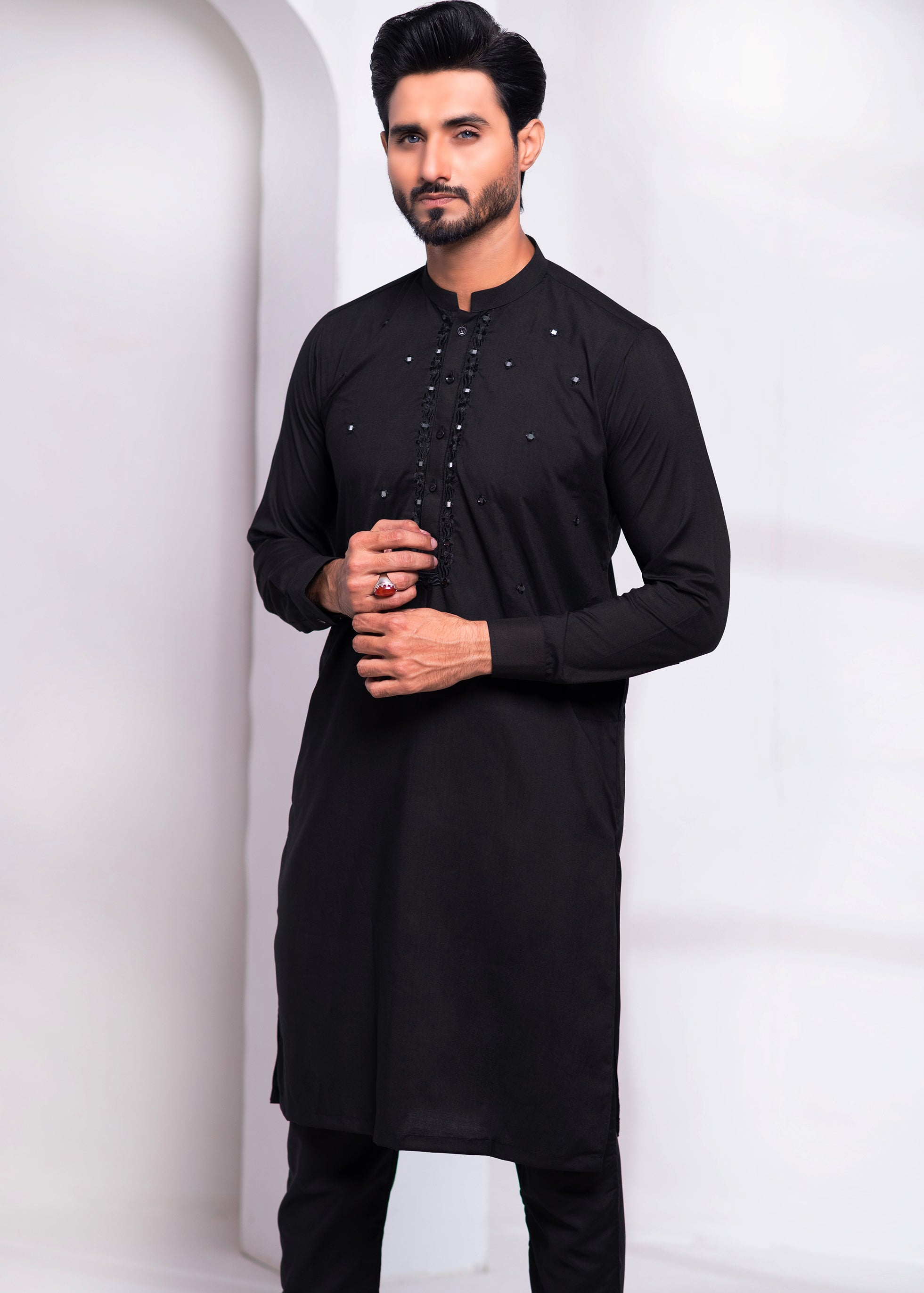 Black Mirror Embroidered Cotton Blend Kurta Pajama (2-Piece) - Image 3