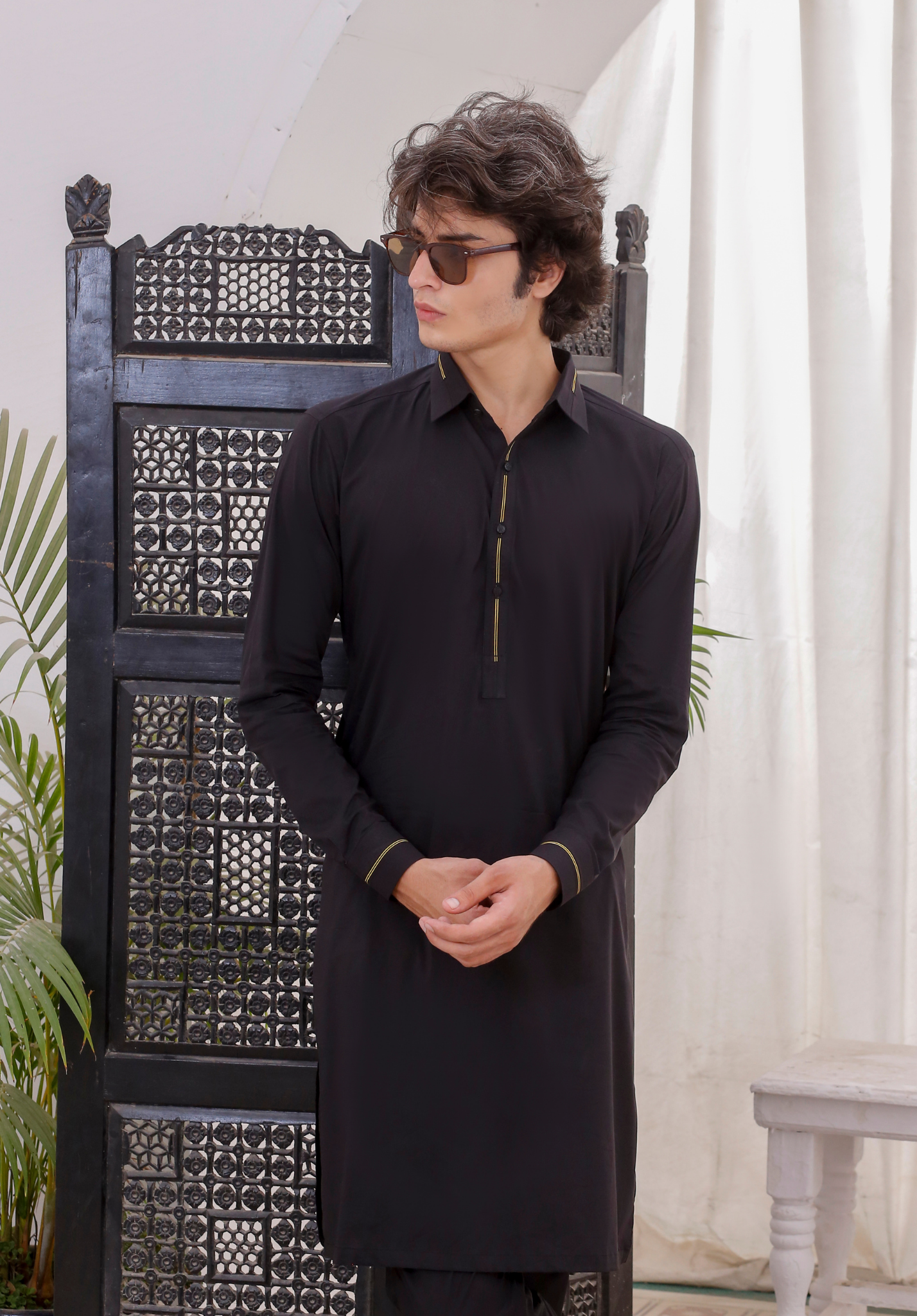 Black Contrast Stitch Cotton Blend Kurta Pajama (2-Piece) - Image 6
