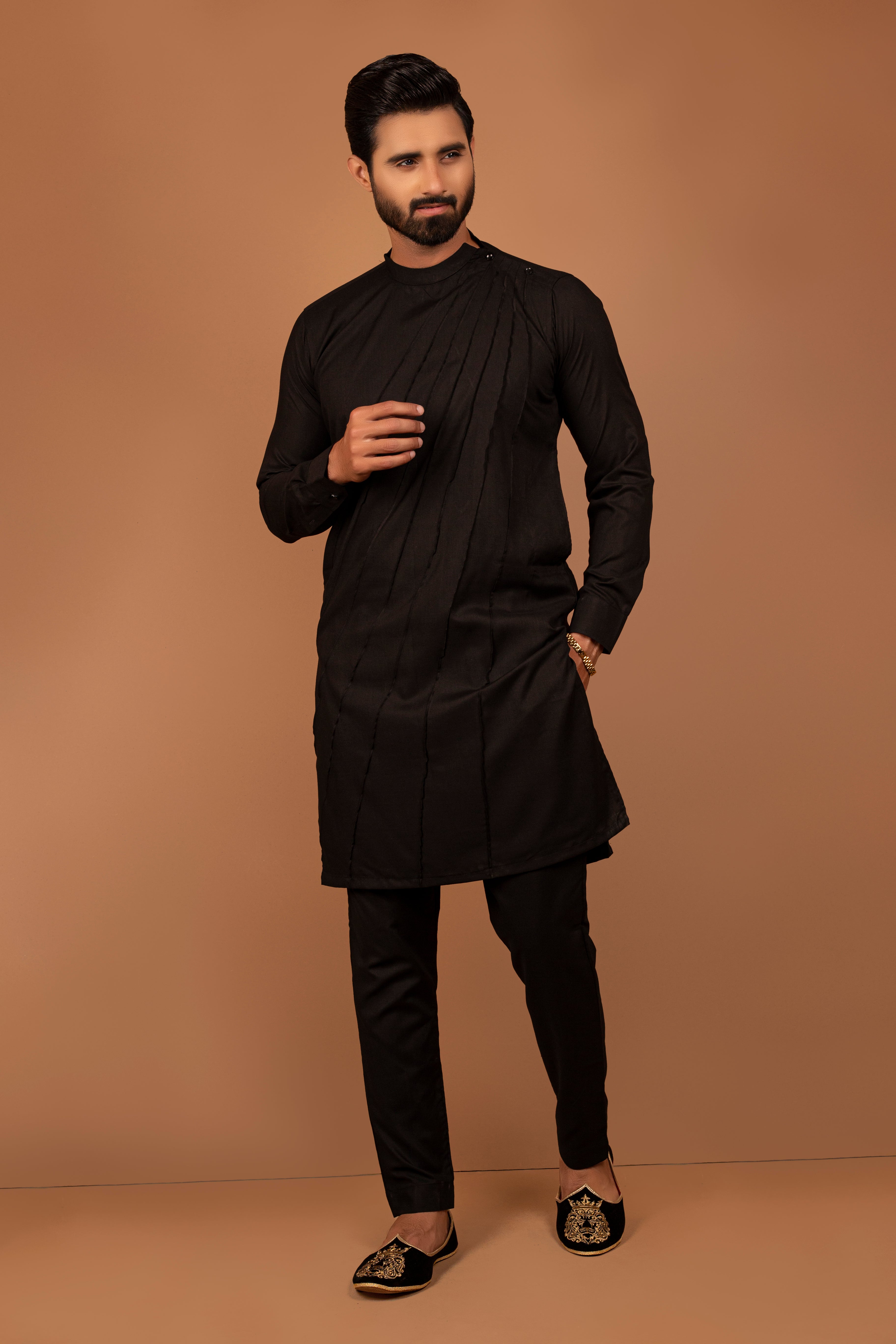 Black Textured Cotton Blend Kurta Pajama (2-Piece) - Image 2