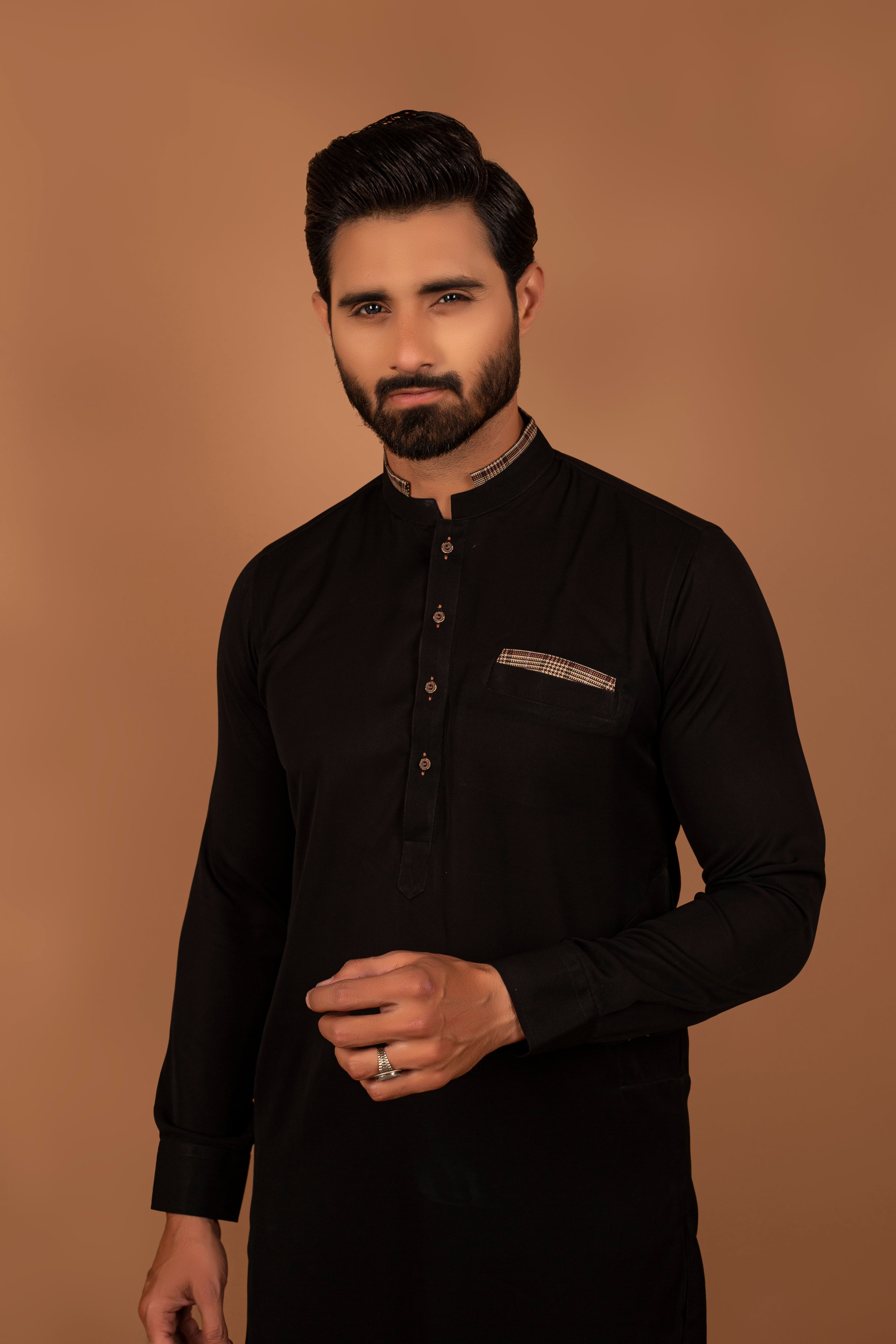 Black Plaid-Piped Cotton Blend Kurta Pajama (2-Piece) - Image 2
