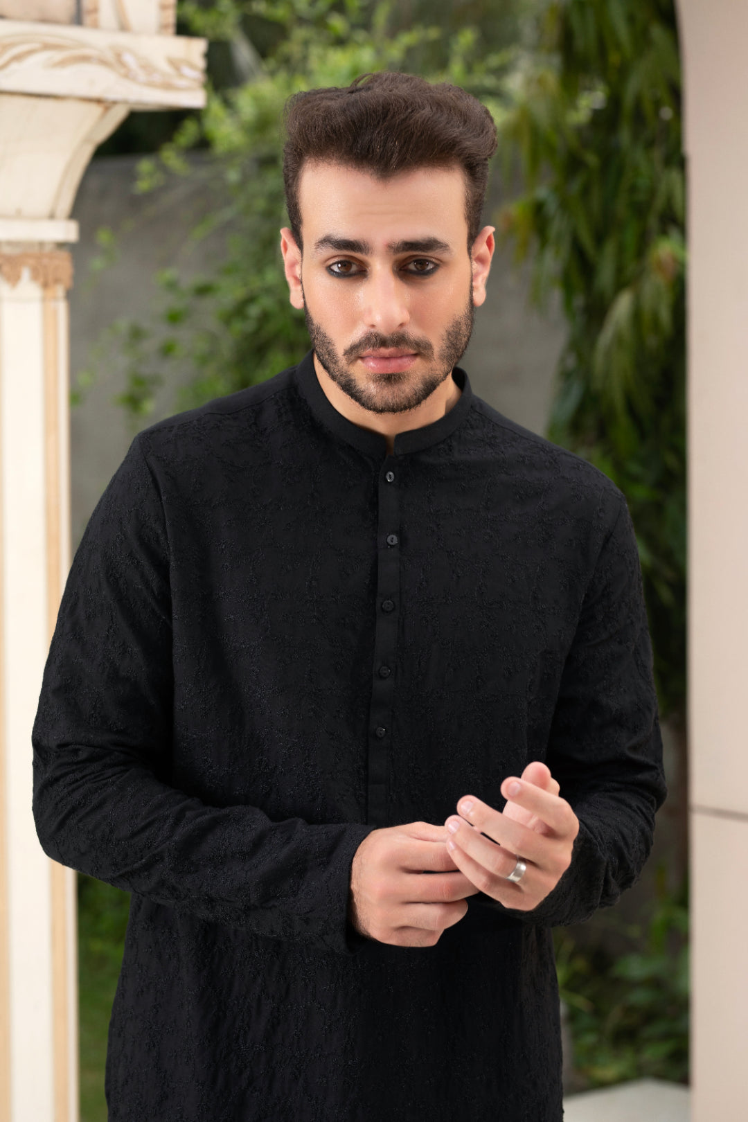 Black Woven Cotton Silk Kurta Pajama (2-Piece) - Image 3