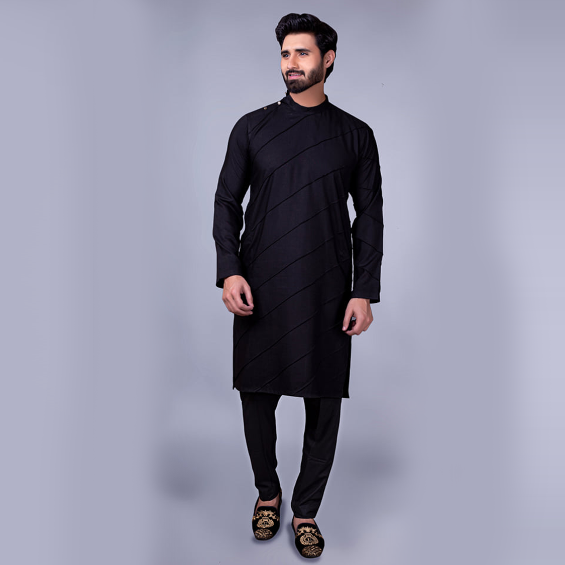Black Stitched Panel Cotton-Silk Kurta Pajama (2-Piece) - Image 2