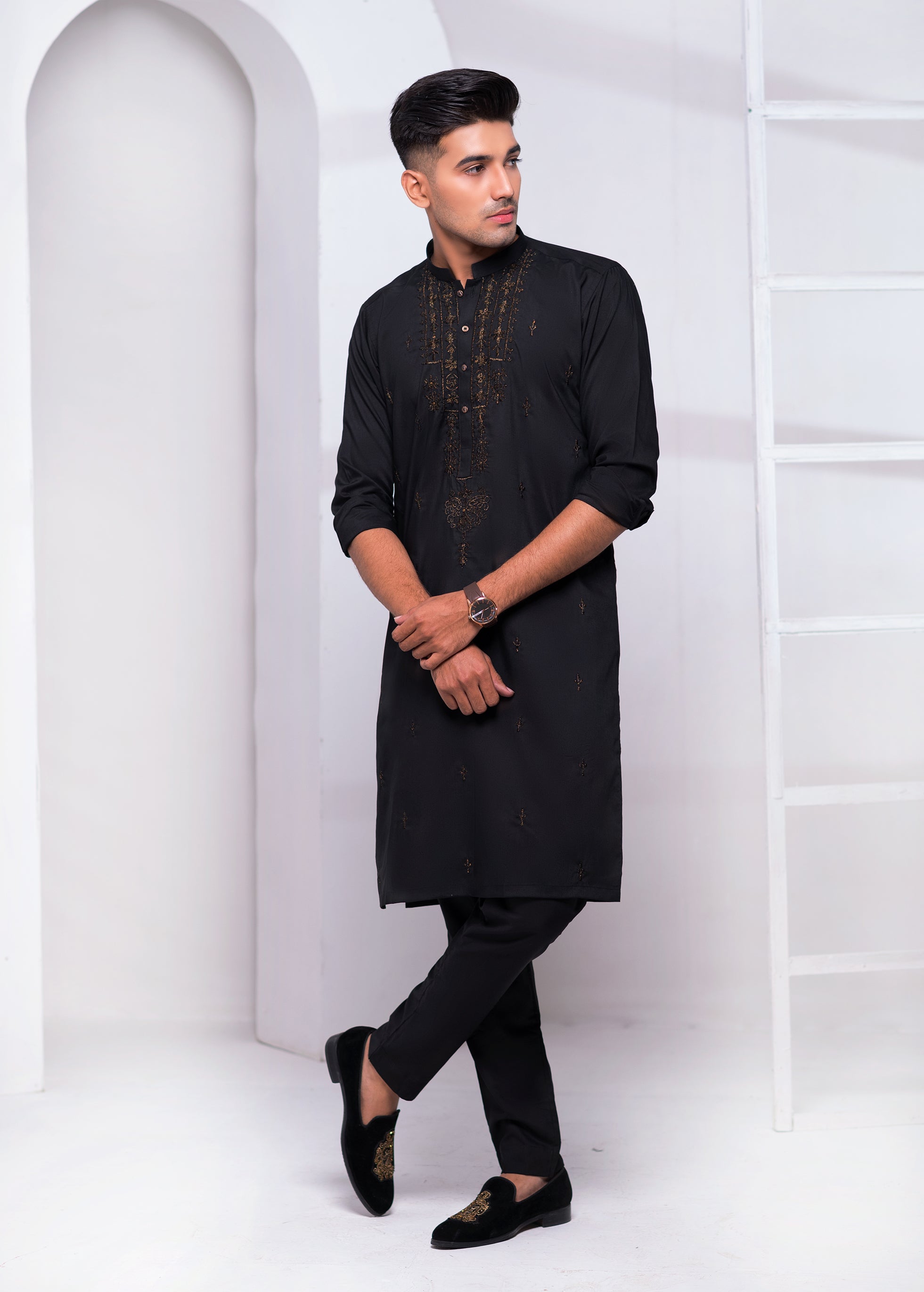 Black Zari Embroidered Cotton-Silk Kurta Pajama (2-Piece) - Image 2