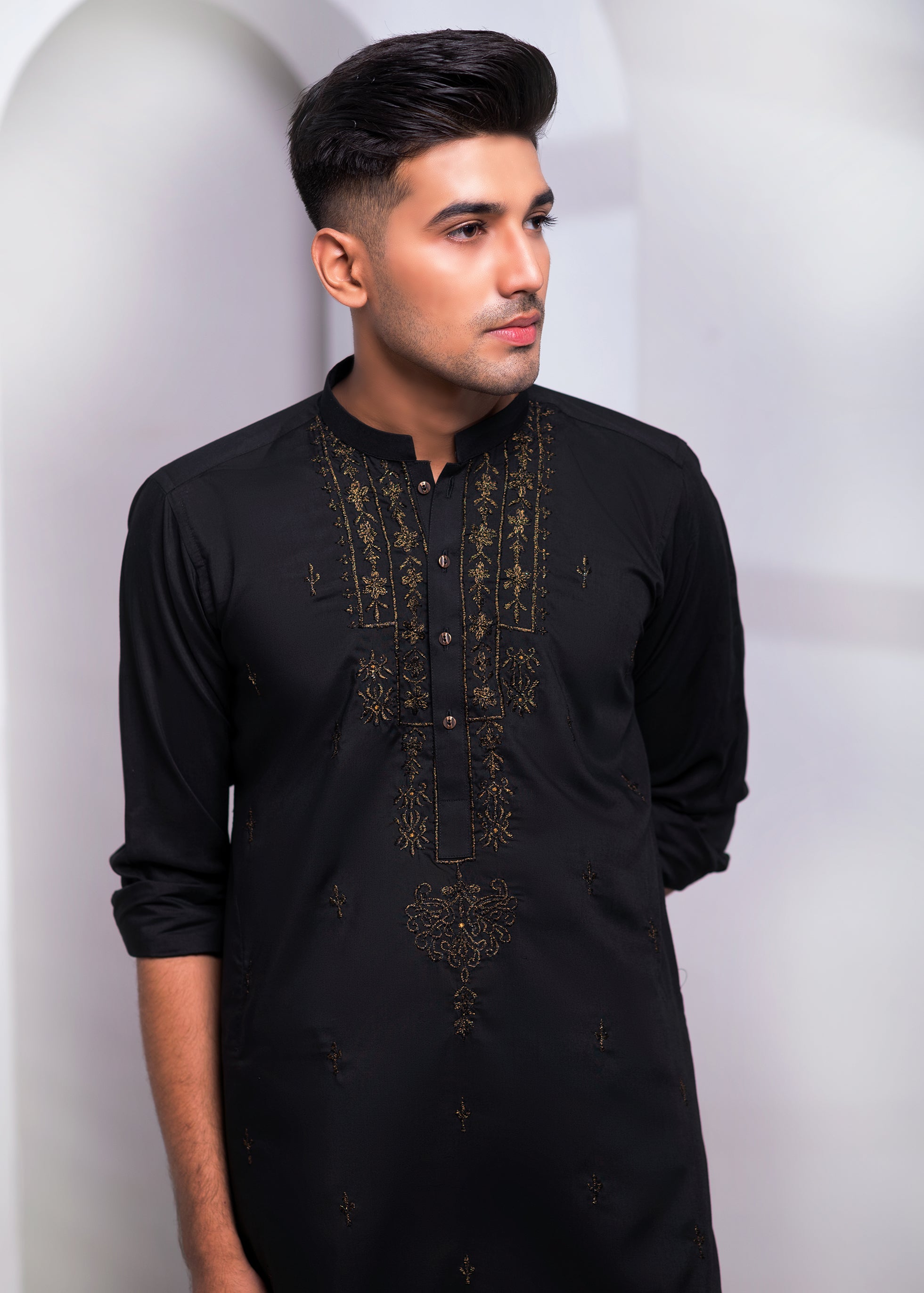Black Zari Embroidered Cotton-Silk Kurta Pajama (2-Piece) - Image 4