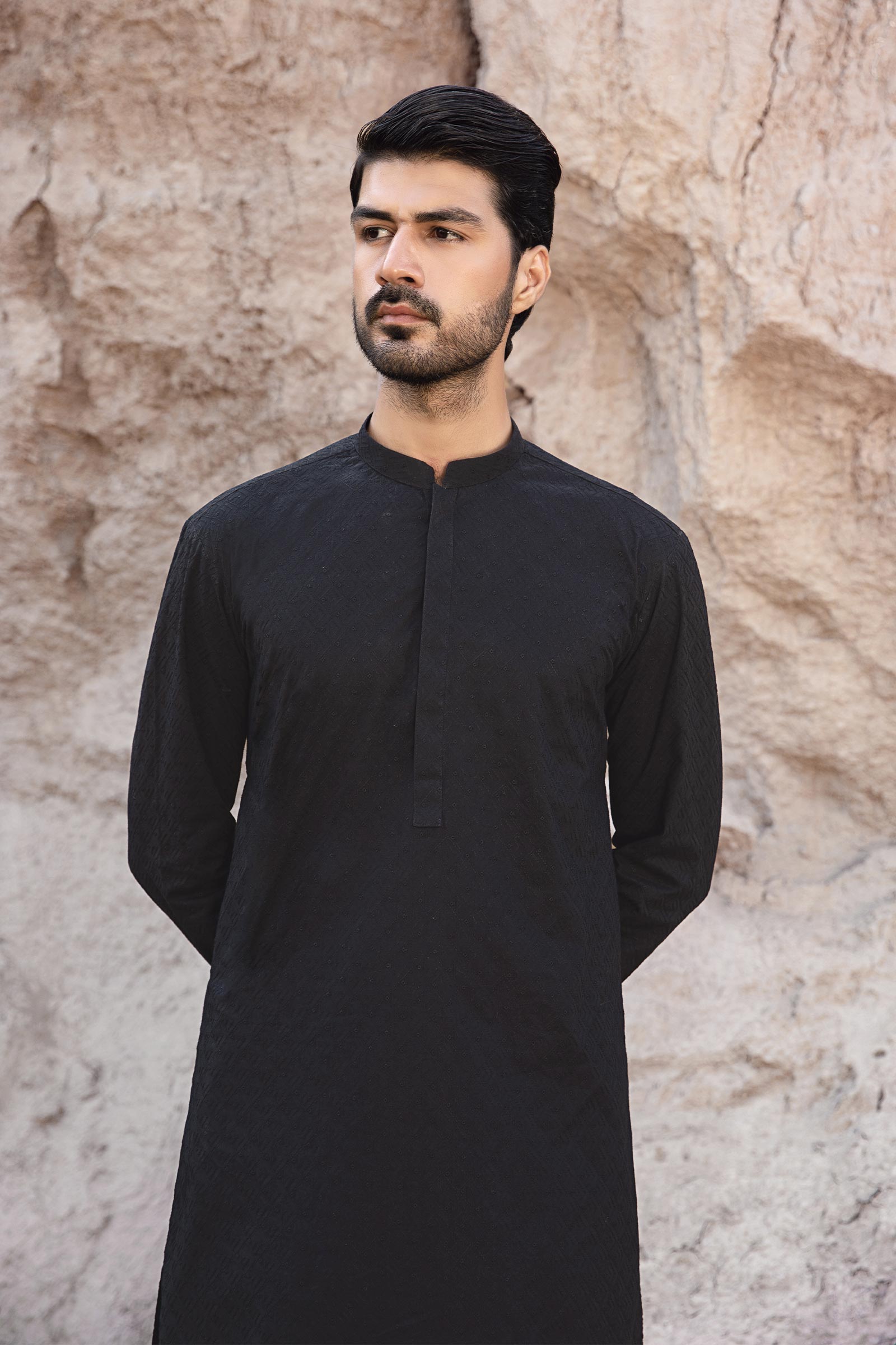 Black Textured Cotton Kurta Pajama (2-Piece) - Image 3