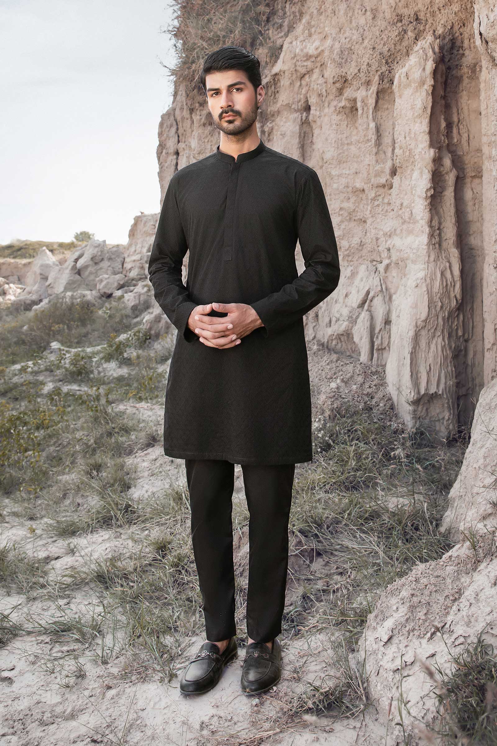 Black Textured Cotton Kurta Pajama (2-Piece) - Image 7