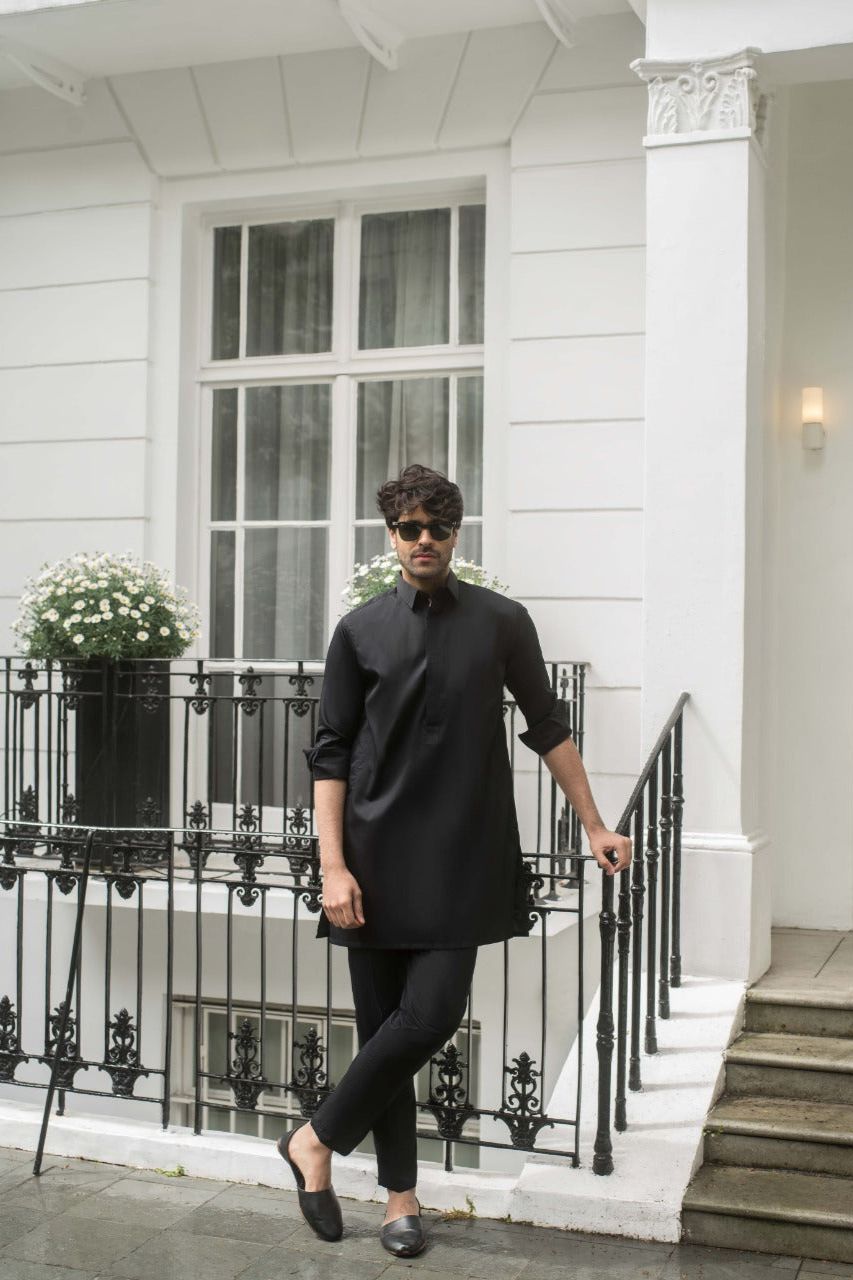 Black Cotton Straight-Cut Kurta (1-Pc) - Image 1