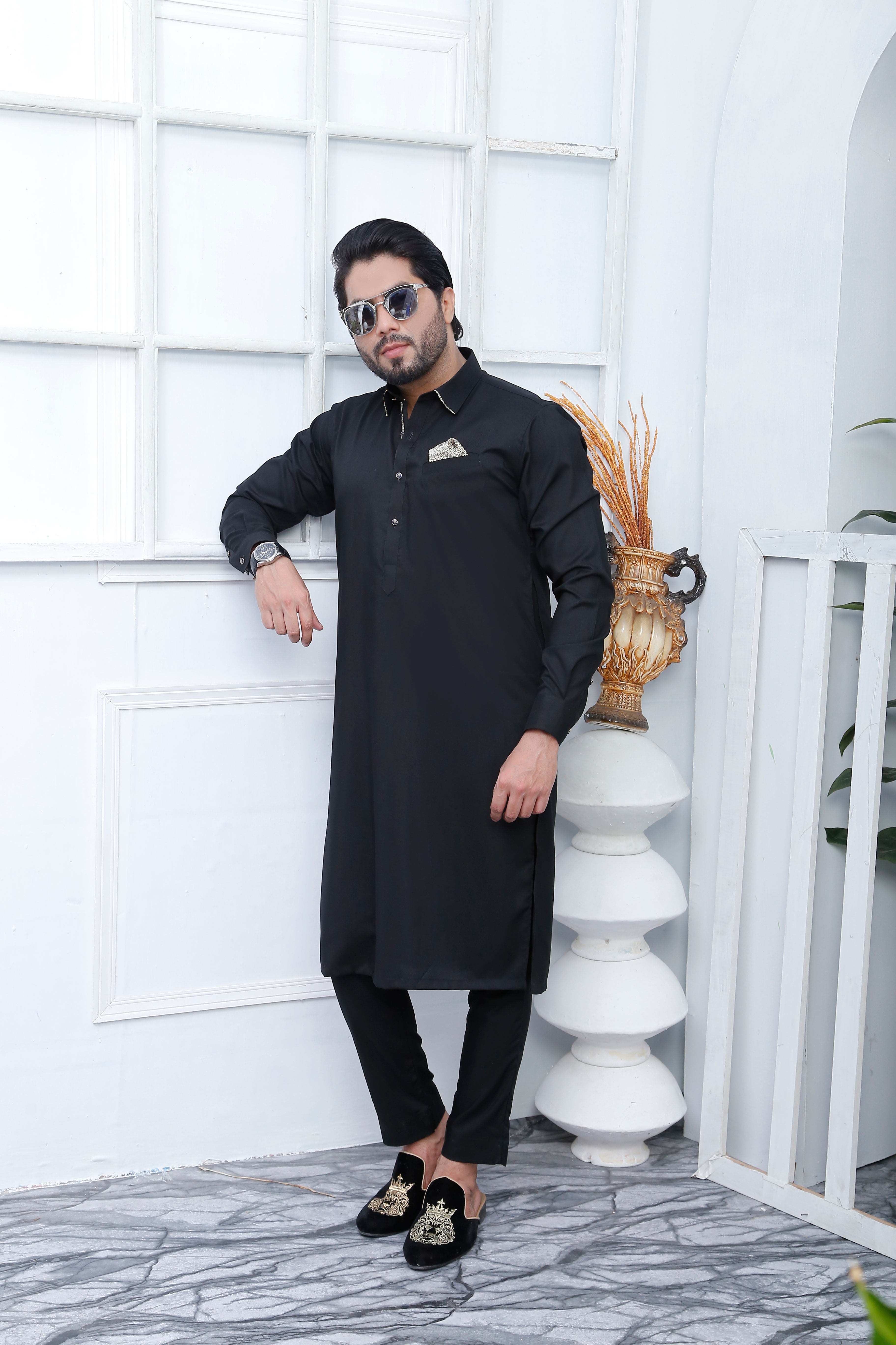 Black Printed Cotton Kurta Pajama (2-Piece) - Image 1