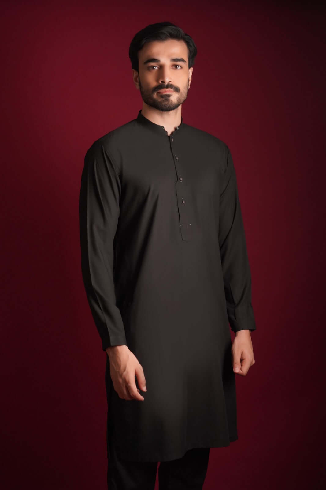 Black Minimal-Detail IronEZ Fabric Kurta Pajama (2-Piece) - Image 5