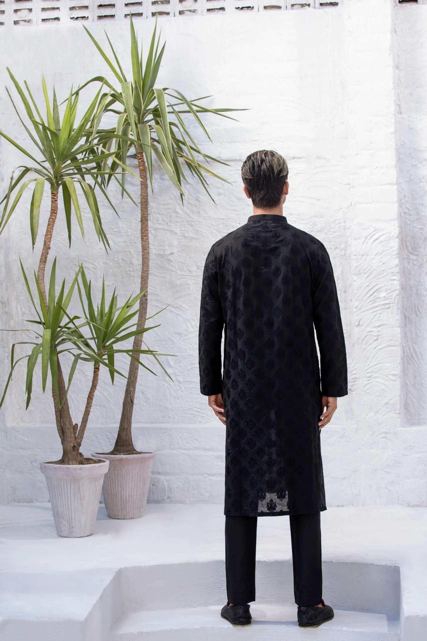 Black Jacquard Embroidered Kurta Pajama (2-Piece) - Image 2