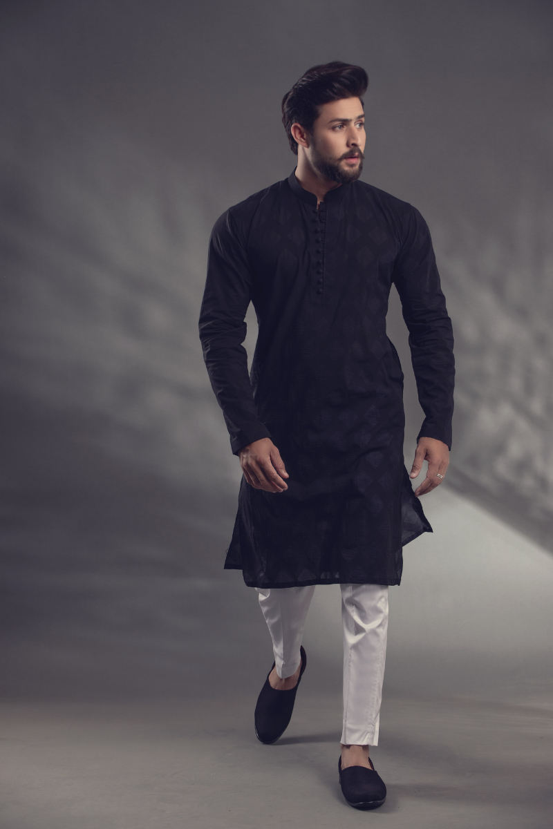 Black Jacquard Straight-Cut Kurta Pajama (2-Piece) - Image 3