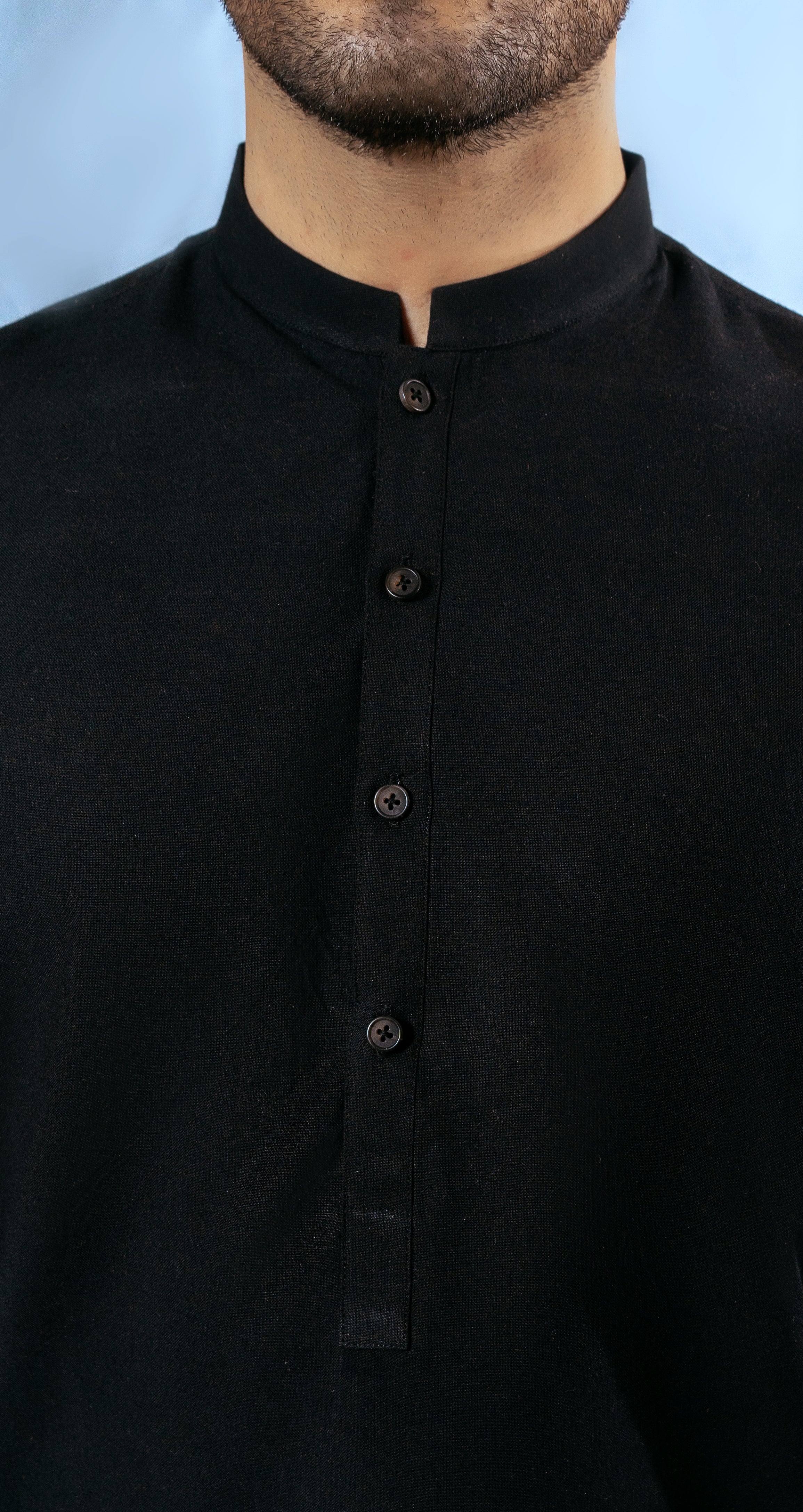 Black Lawn Karandi Short Kurta (2-Piece) - Image 3