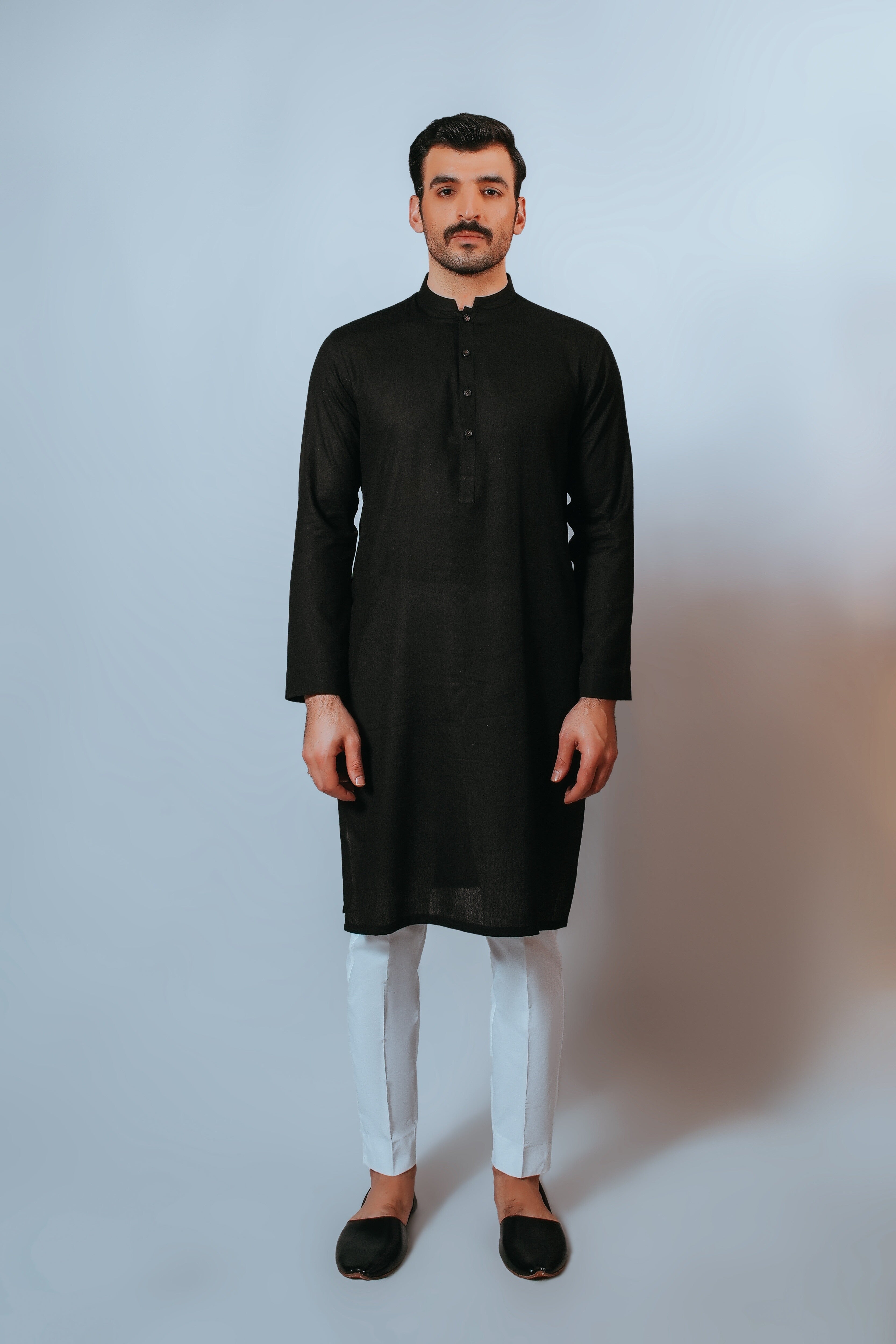 Black Lawn Karandi Short Kurta (2-Piece) - Image 1