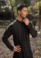 Black Embroidered Silk Kurta Pajama (2-Piece) - Image 4