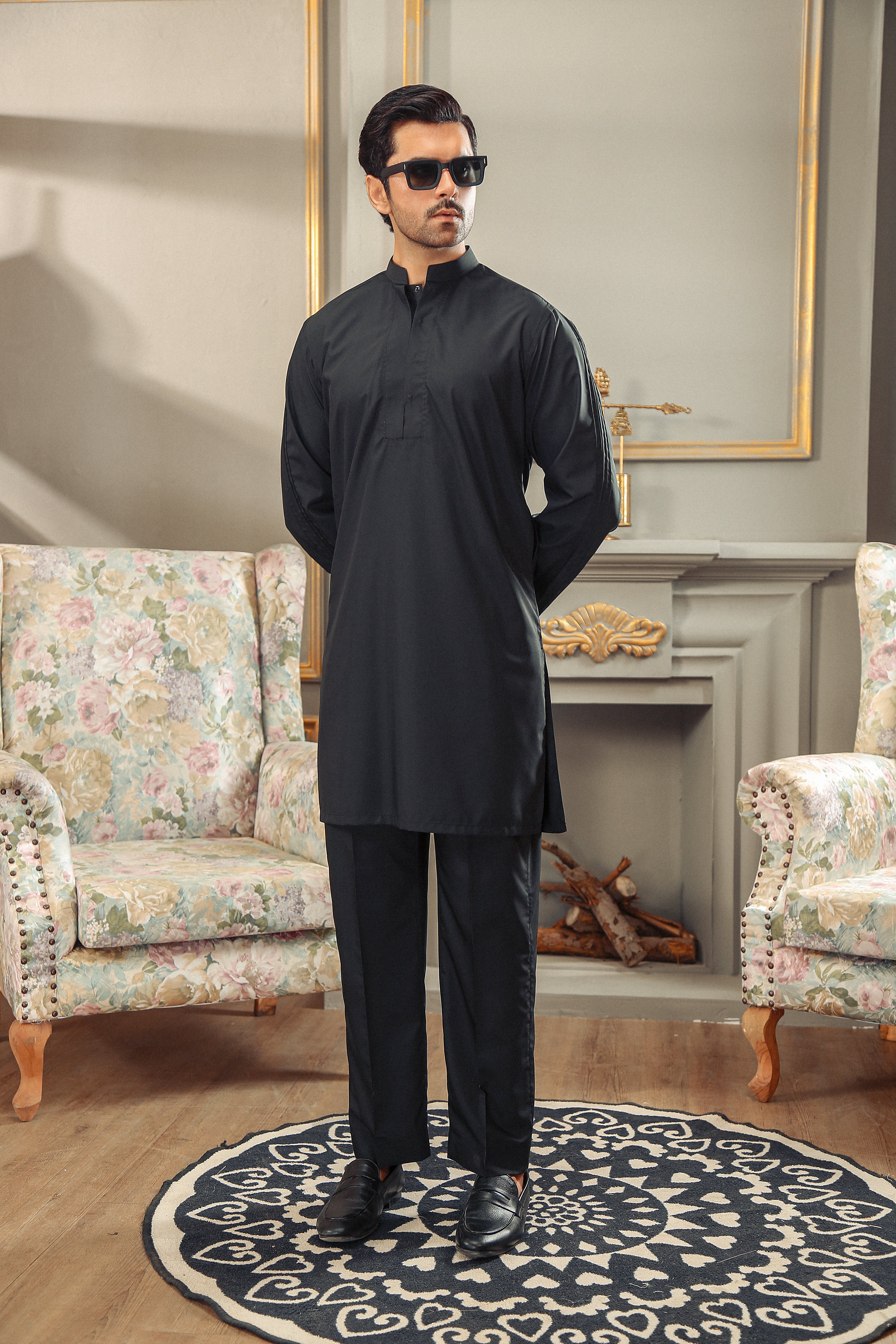 Black Wash & Wear Kurta Trouser Set (2-Piece) - Image 1