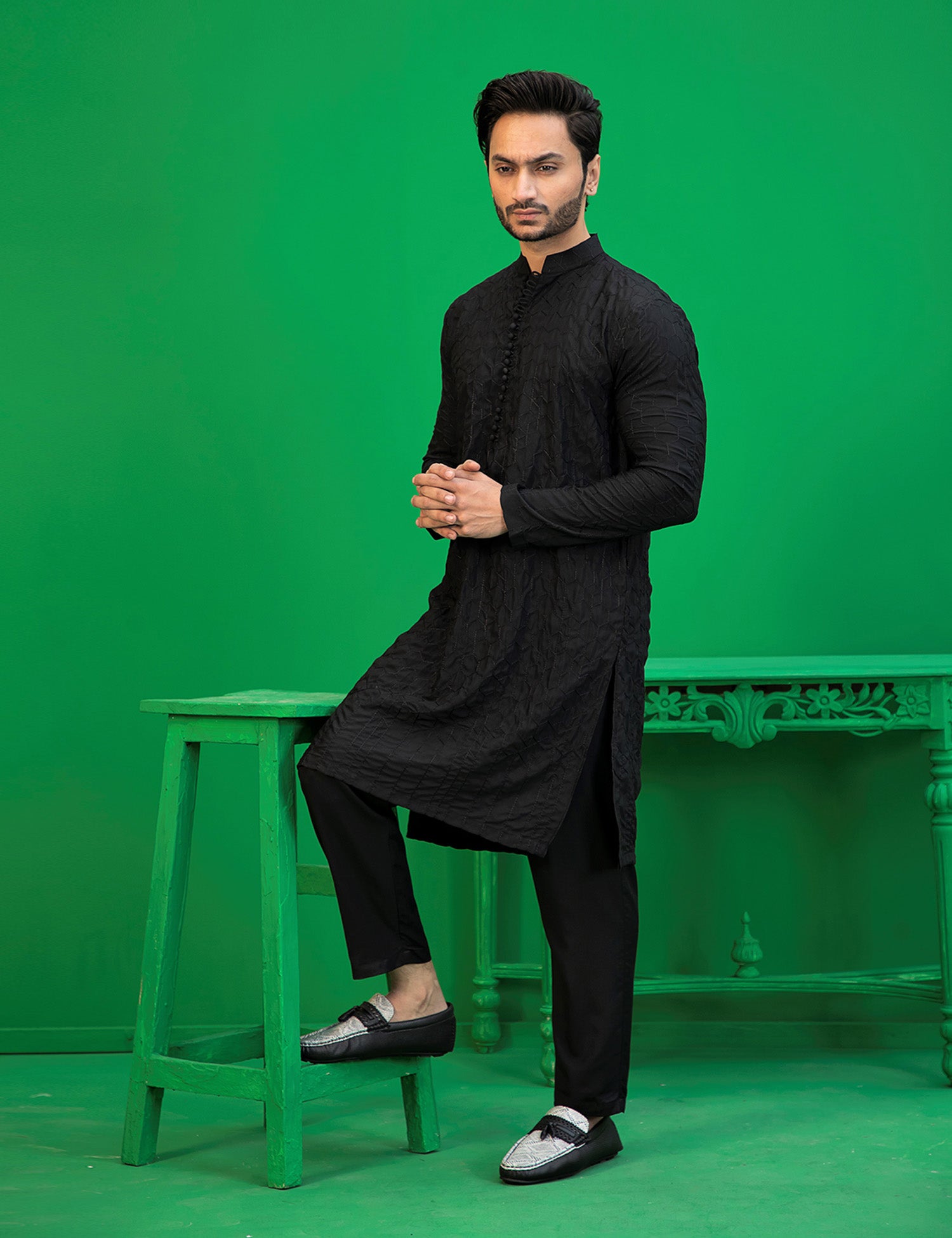 Black Embroidered Wash N Wear Kurta Pajama (2-Piece) - Image 5