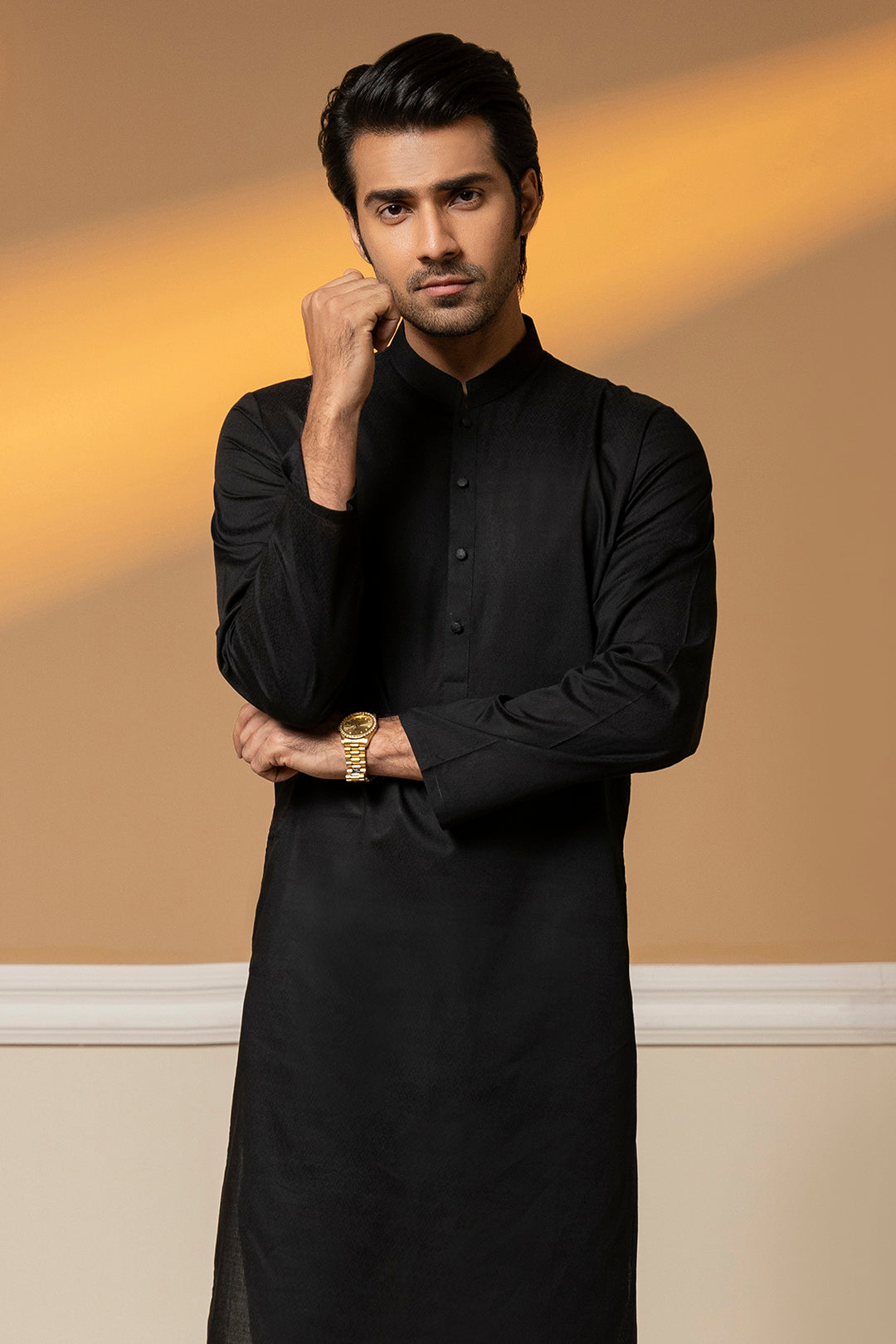 Black Textured Wash & Wear Kurta Pajama (2-Piece) - Image 1